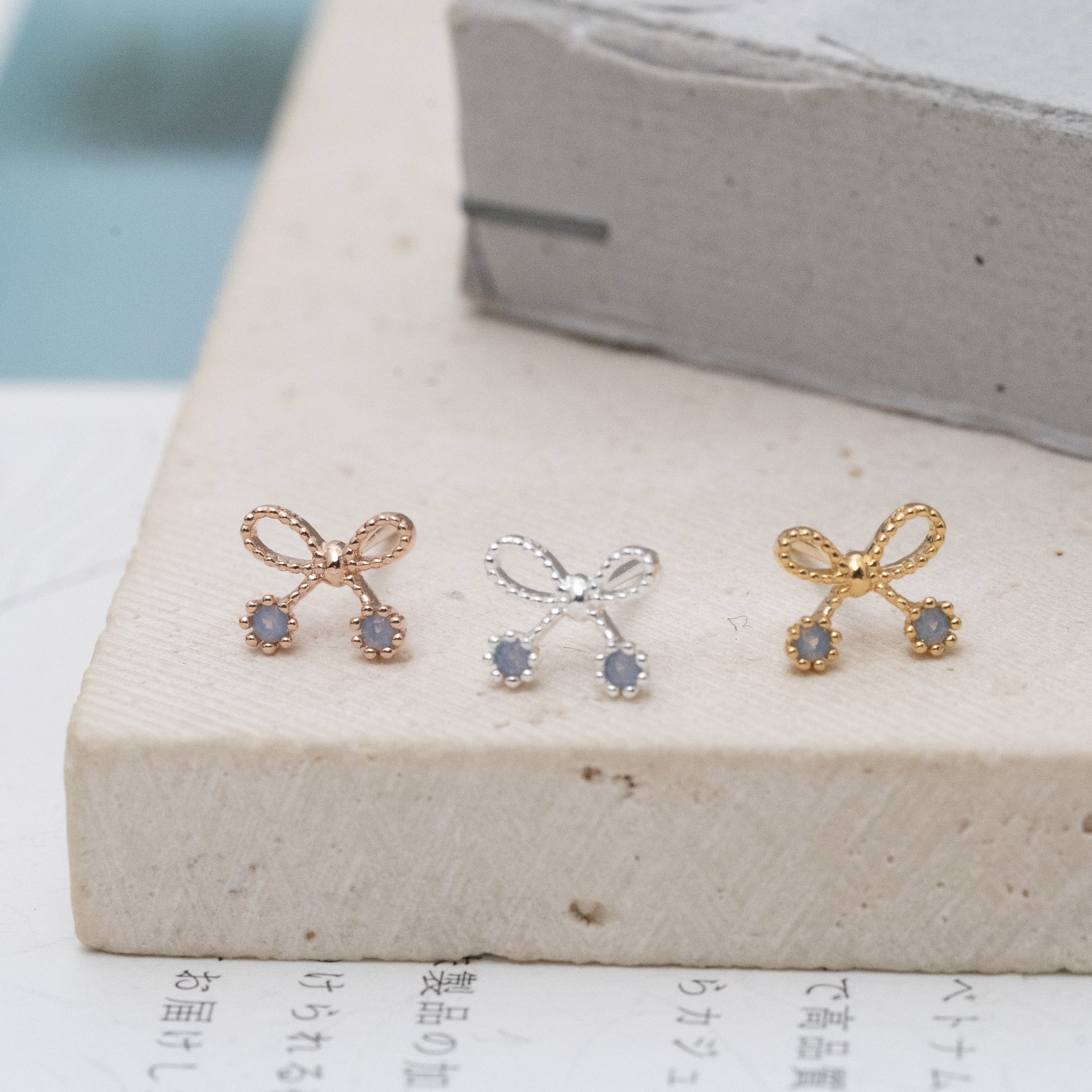 Sve16 (蝴蝶結耳環）