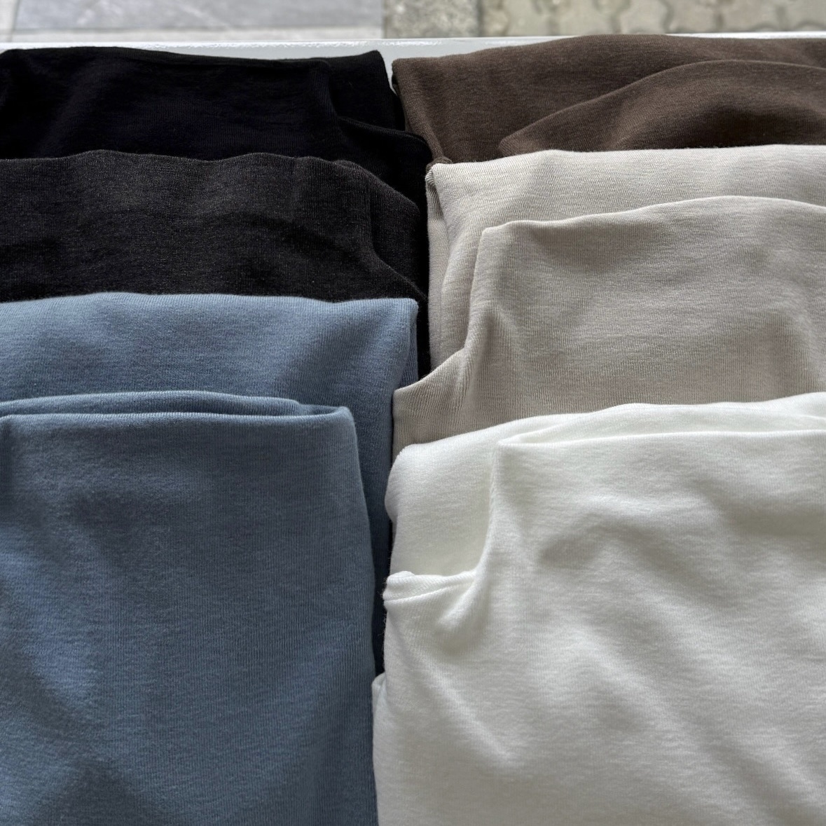 馬卡龍色系打底內搭