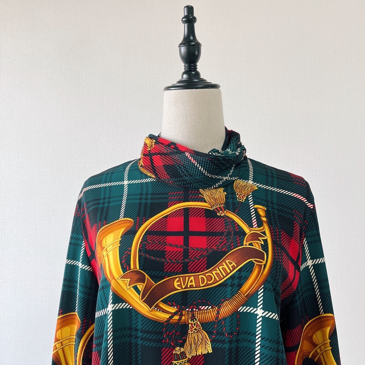 EVA DONNA墨綠色格紋喇叭圖案古著上衣