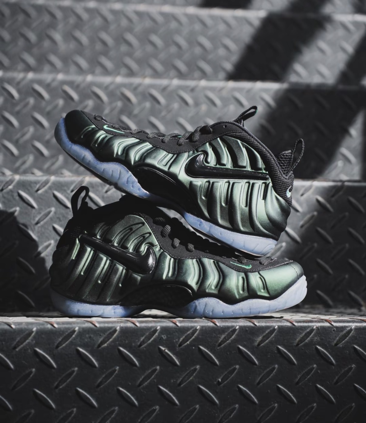 男鞋 NIKE AIR FOAMPOSITE PRO 綠 果凍底 緩震 太空鞋 運動鞋【HF0794-300】