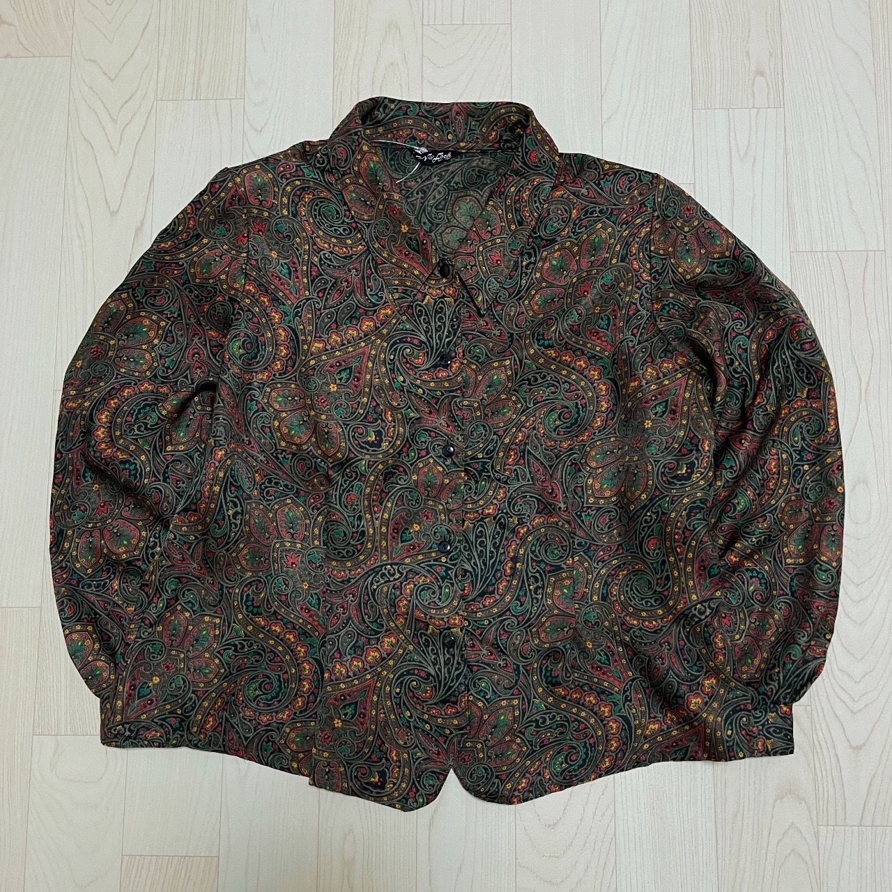 濃縮咖啡華麗腰果花古著上衣