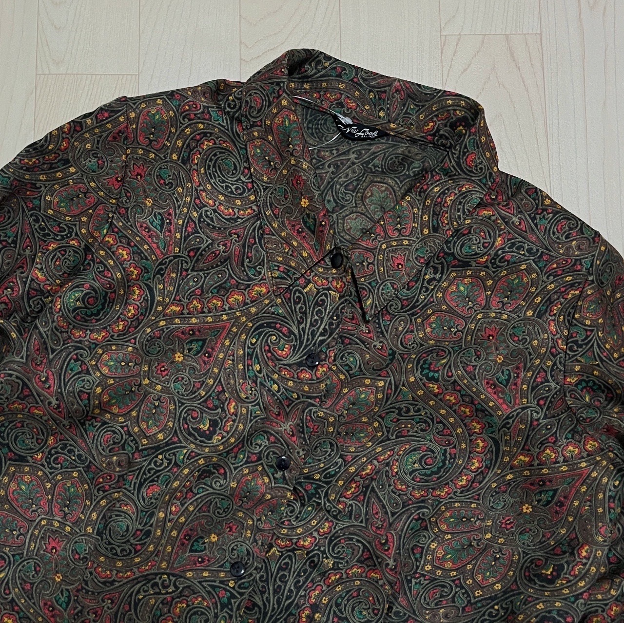 濃縮咖啡華麗腰果花古著上衣