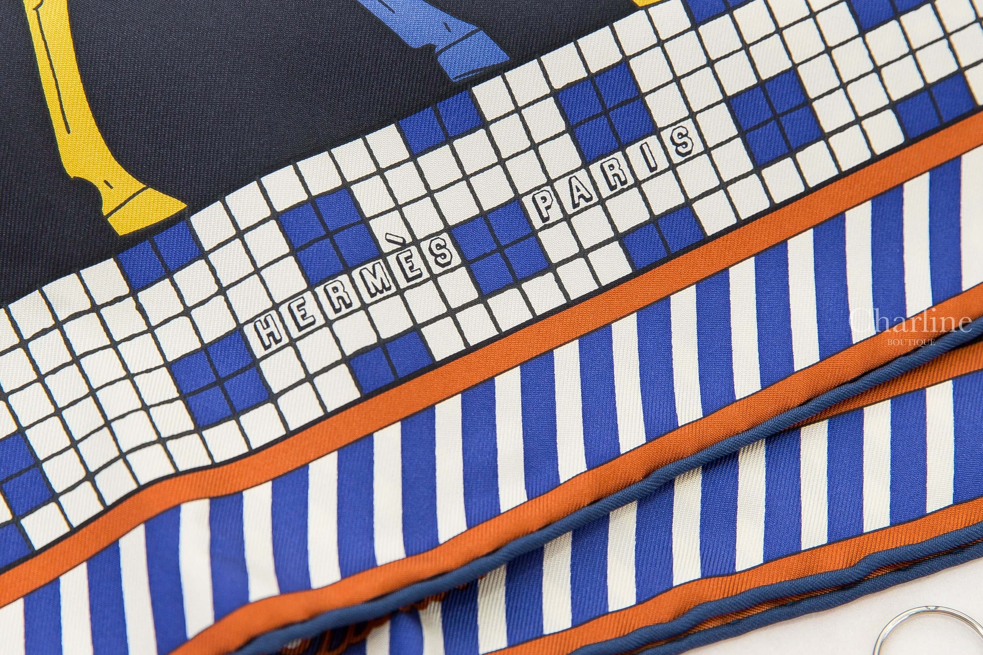 Hermès A Toute Allure scarf 90 黑色/金色/藍色十二宮格幾何圖形駿馬真絲方巾