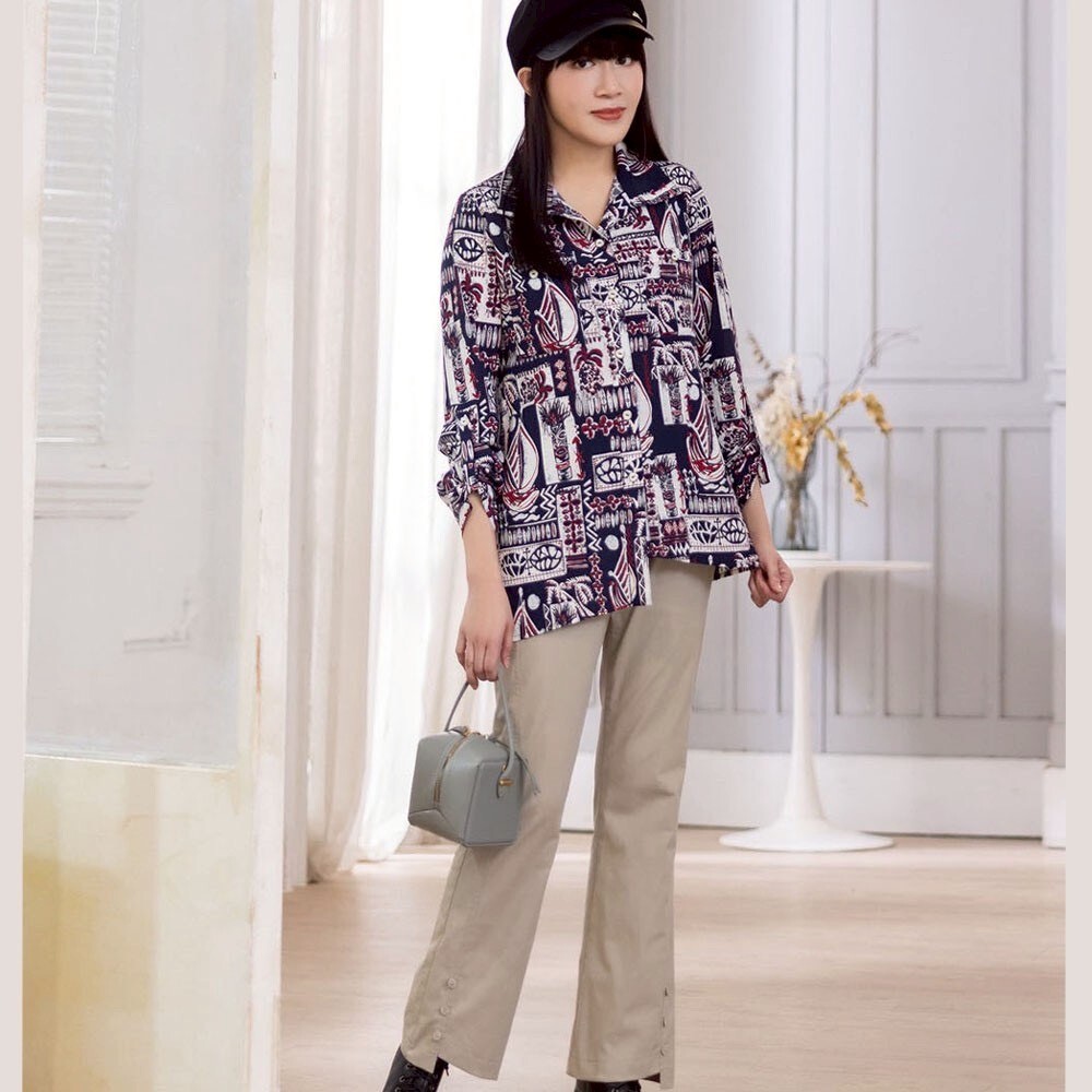 韓版時尚配色個性印花下襬不對稱設計修身顯瘦上衣X6131