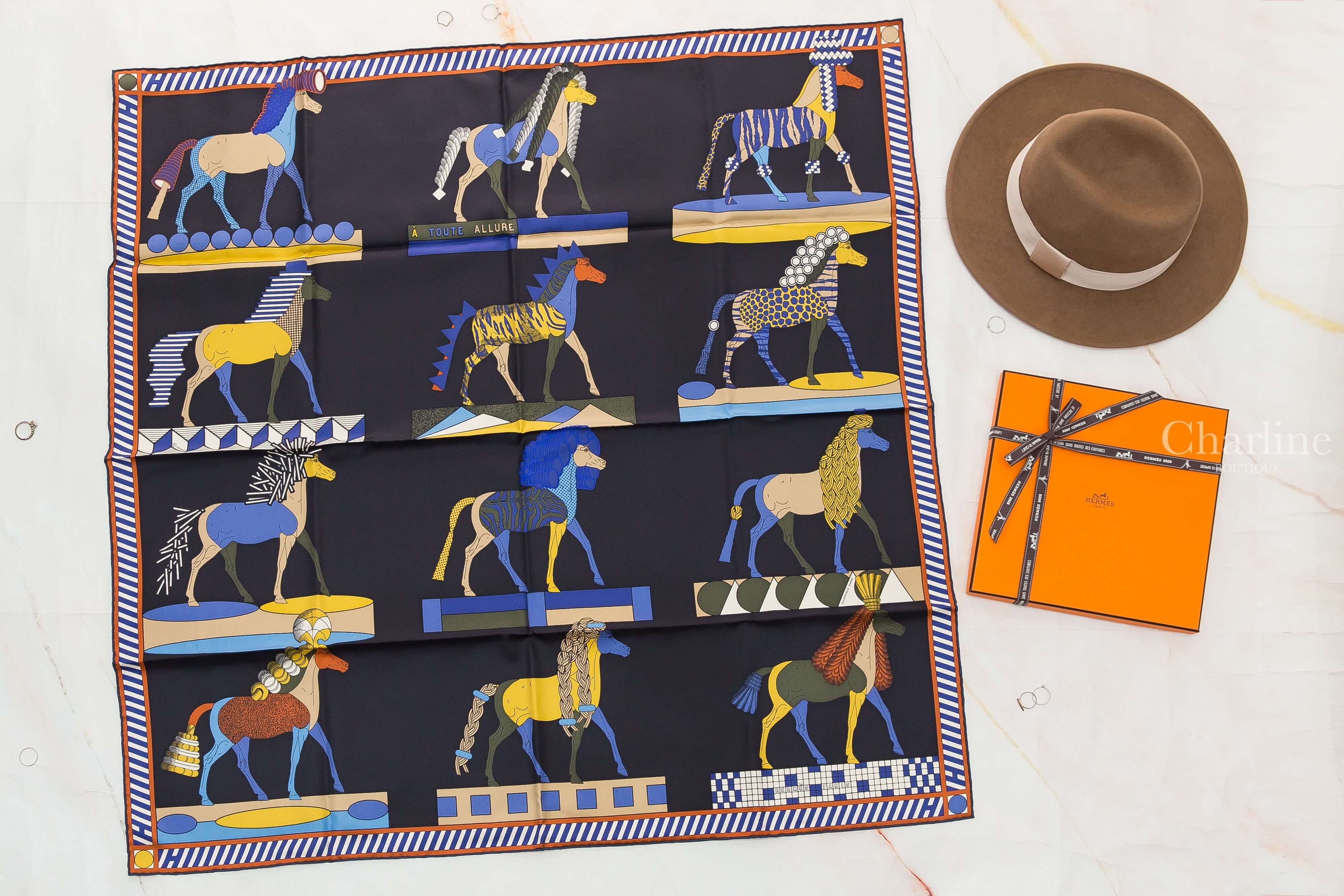 Hermès A Toute Allure scarf 90 黑色/金色/藍色十二宮格幾何圖形駿馬真絲方巾-Charline Boutique 精品代購