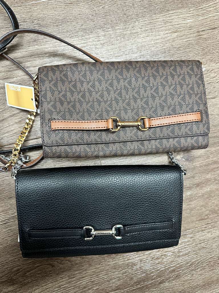 【現貨】Michael Kors LL120542 條鏈斜孭包