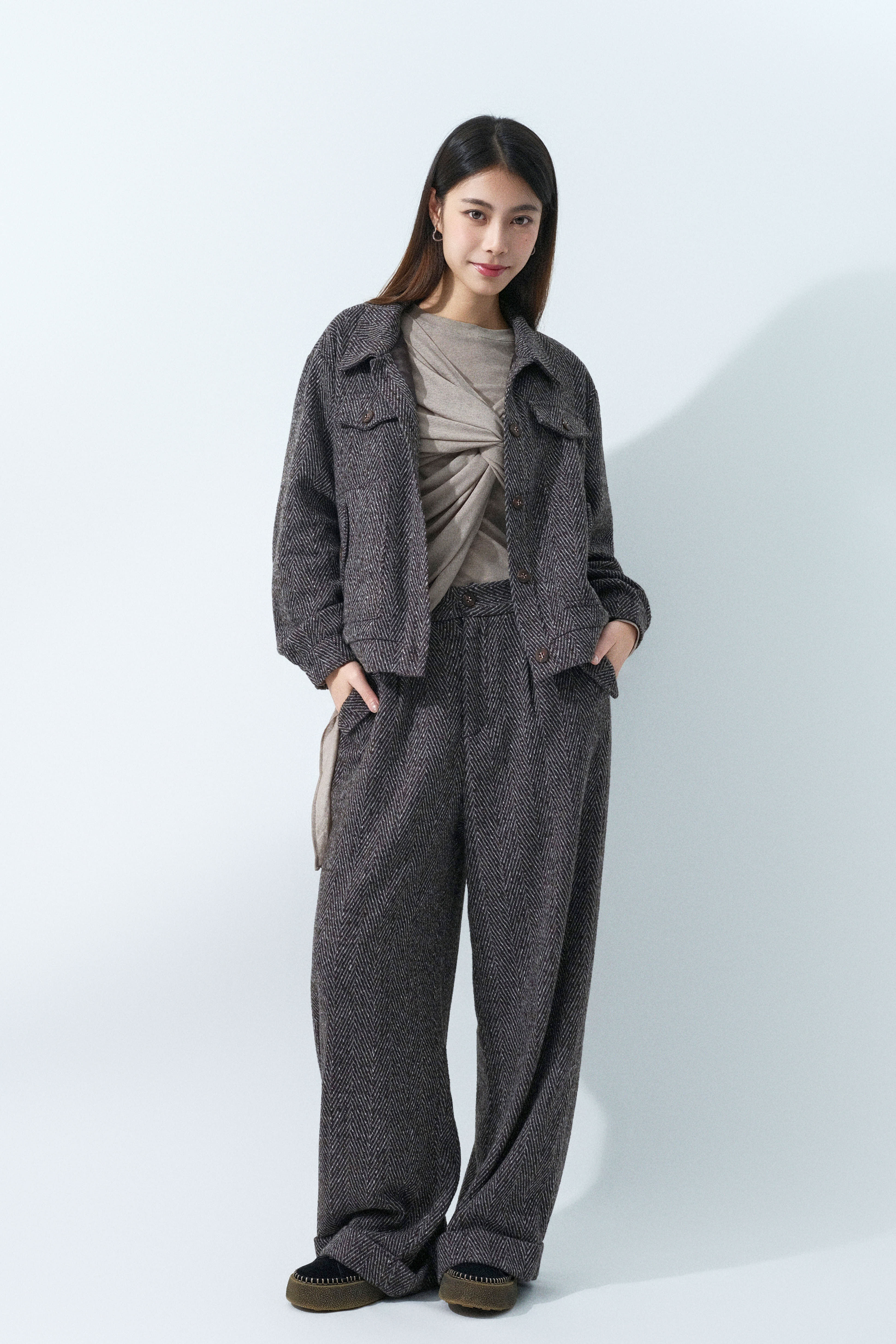 FW25_0245（外套＋上衣＋長褲）