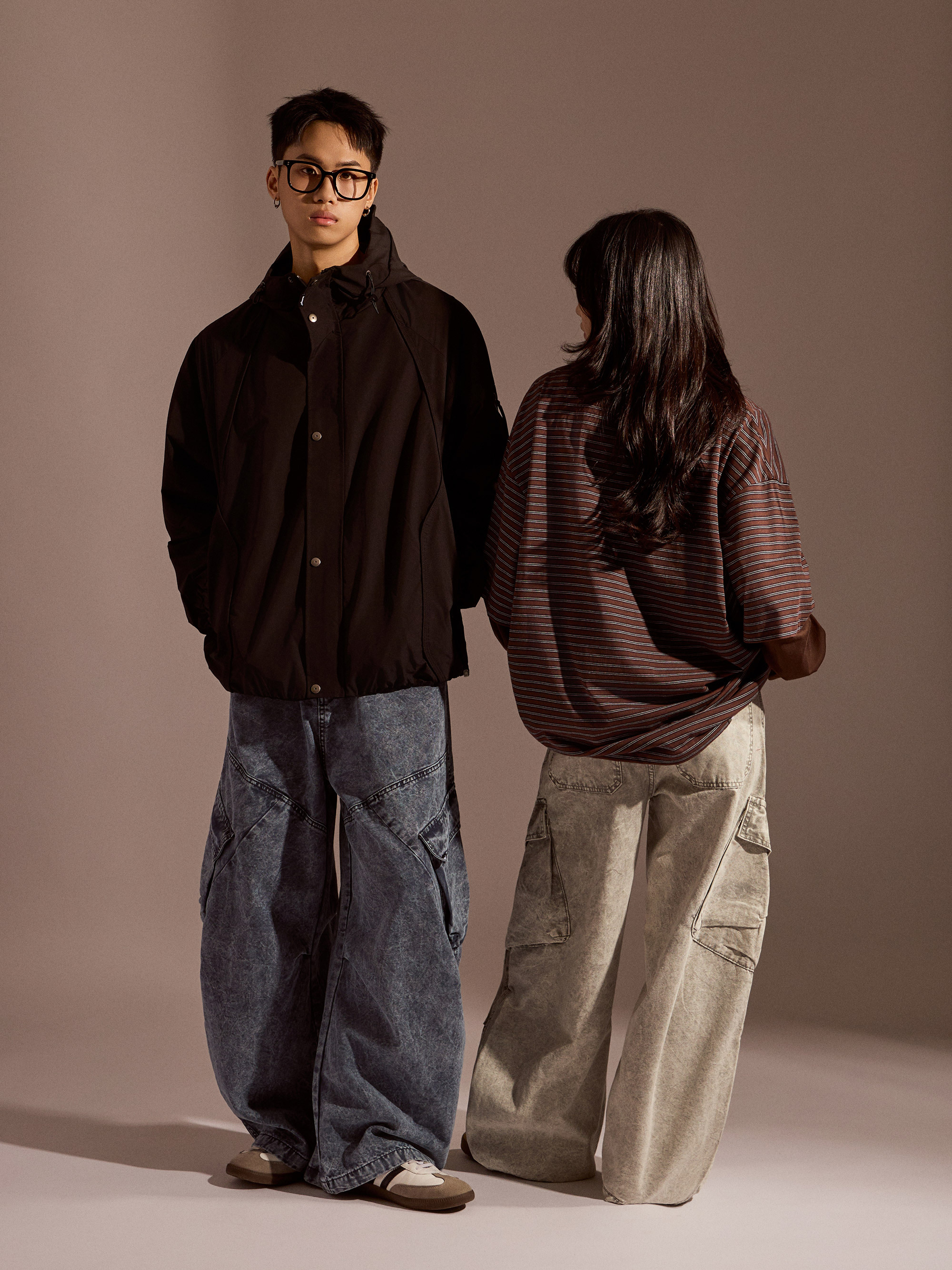 大寬口袋牛仔褲