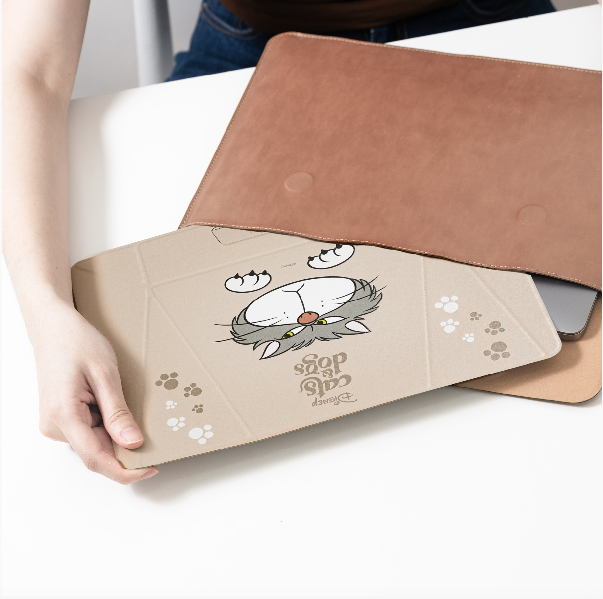 Disney 魯斯佛 Meta Stand 筆電平板支架 ergomi【正版授權】