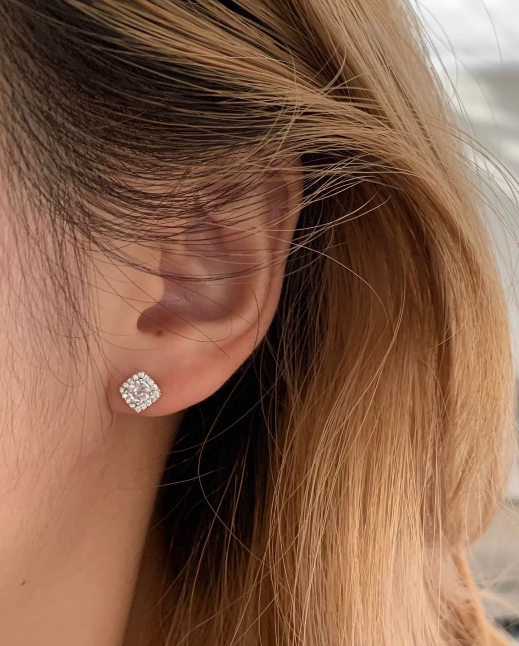 【預購】K1205692 莫桑石方糖耳環 (一對裝)