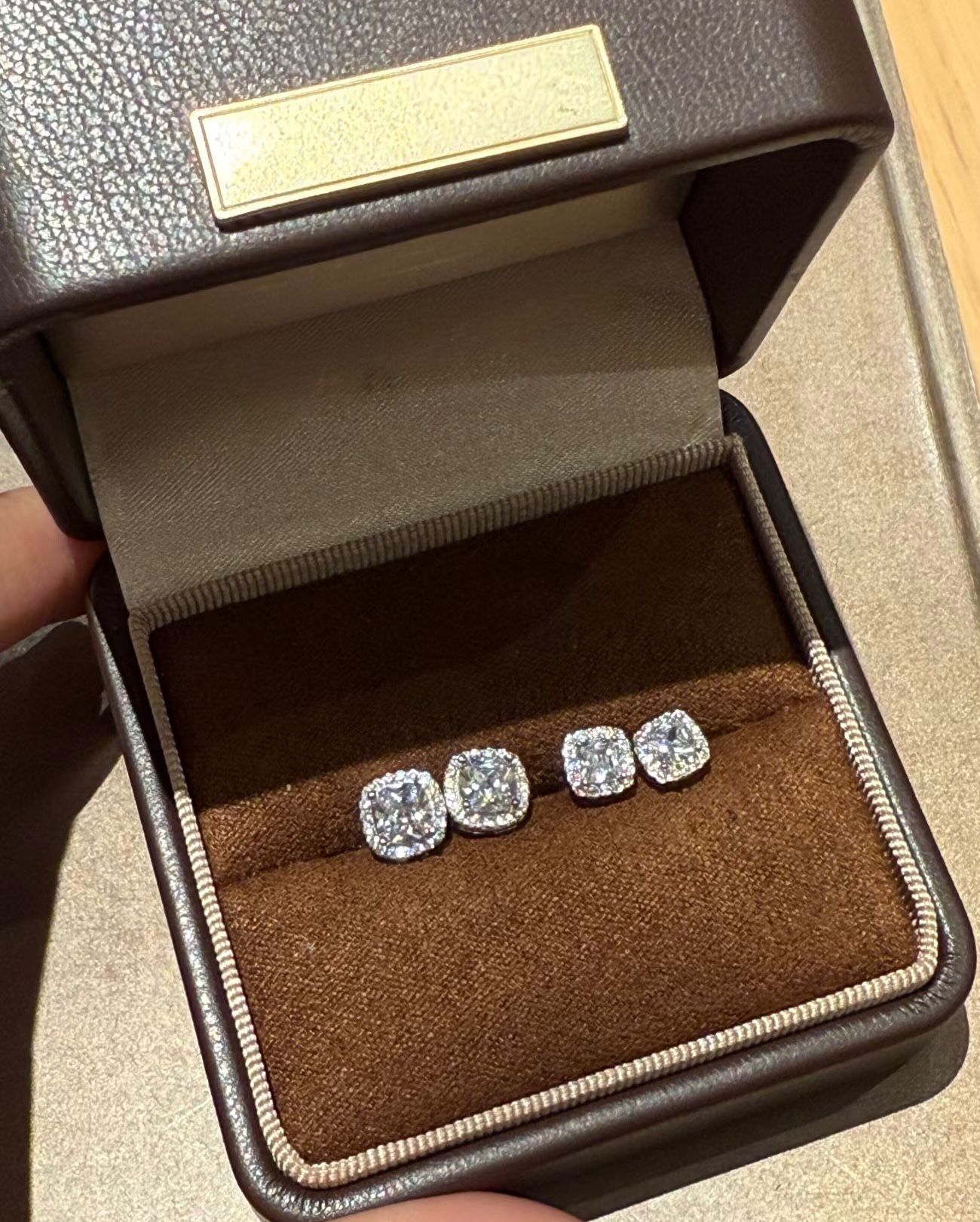 【預購】K1205692 莫桑石方糖耳環 (一對裝)