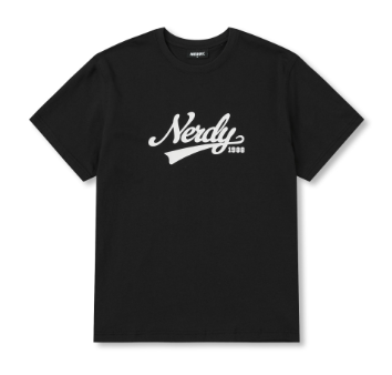 [K] NERDY VARSITY LOGO S/S T-SHIRT_BLACK, PNEU25ST0601 (KN83)