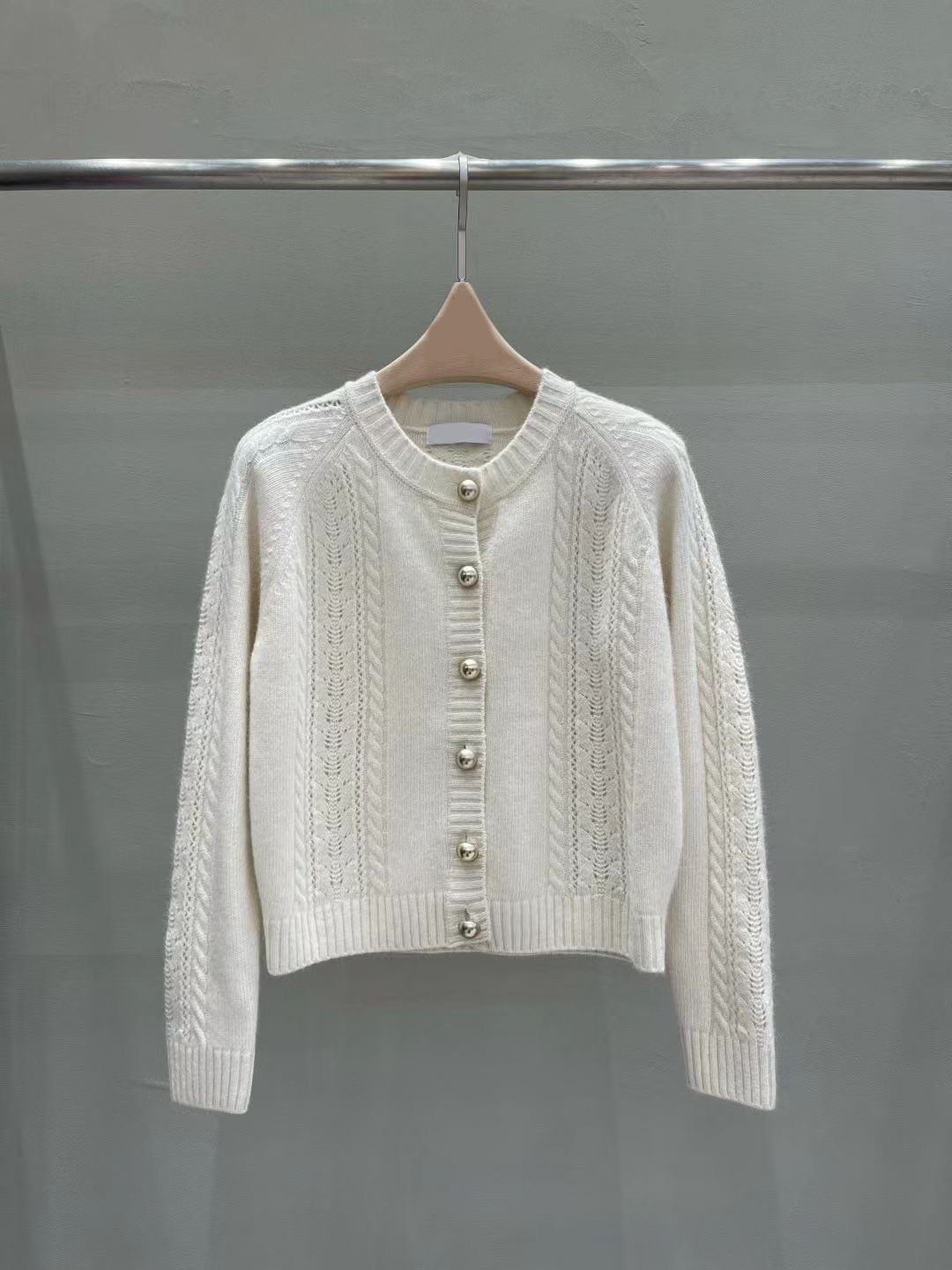 氣質珍珠排釦麻花針織滾邊圓領外套 / 3色