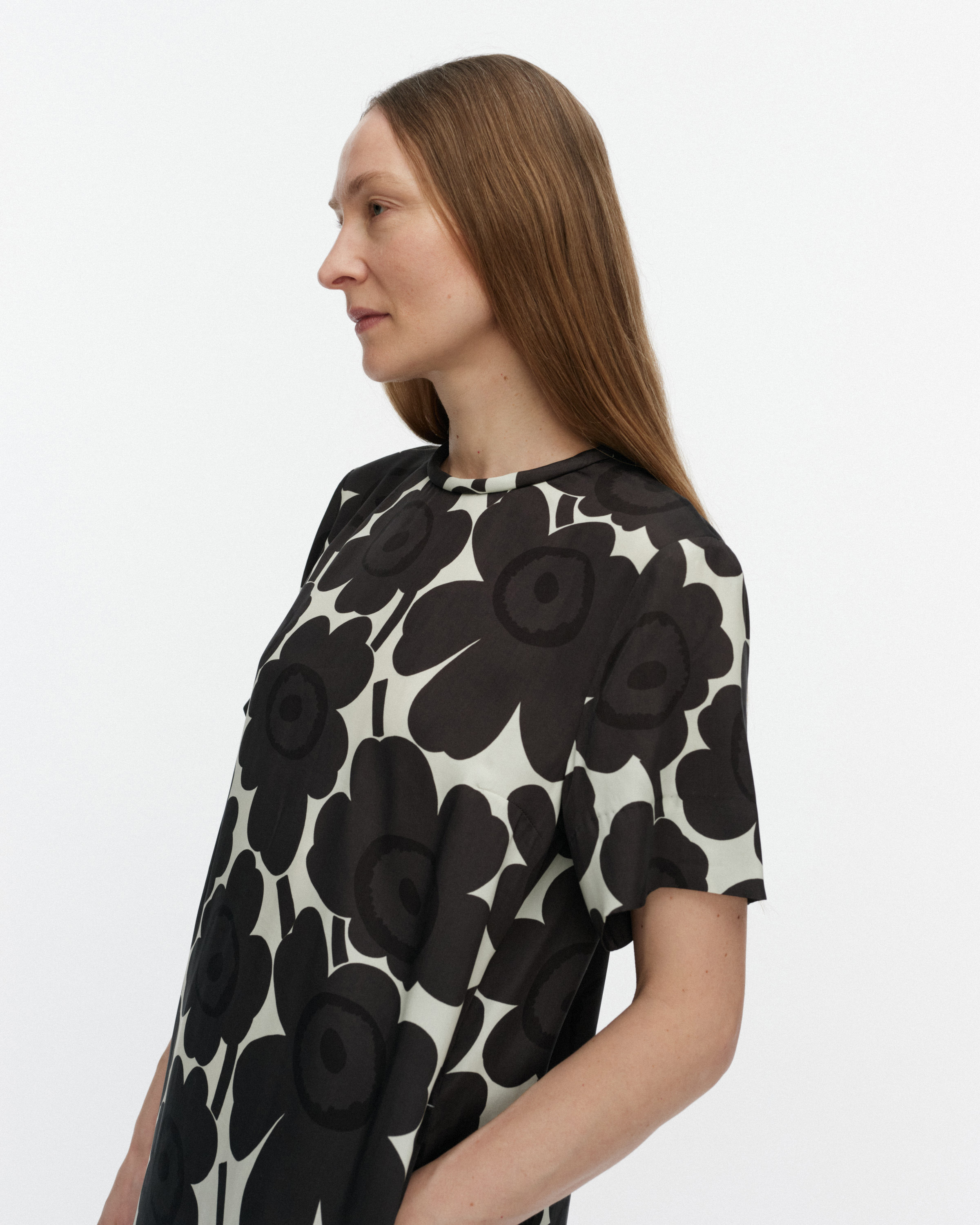 Kuvaelma Unikko 洋裝