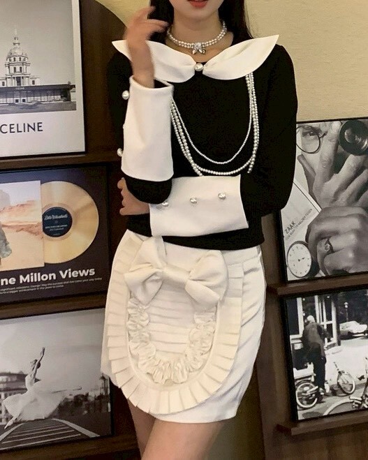 設計師家撞色大蝴蝶結拼接袖帶珍珠鏈上衣