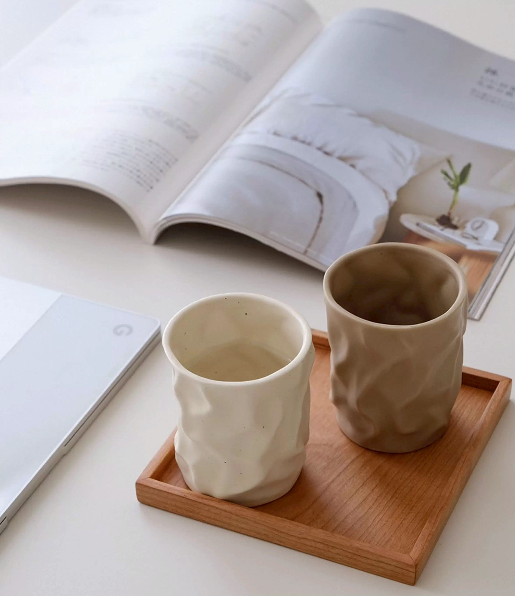 紙袋褶皺造型陶瓷水杯 / 2色