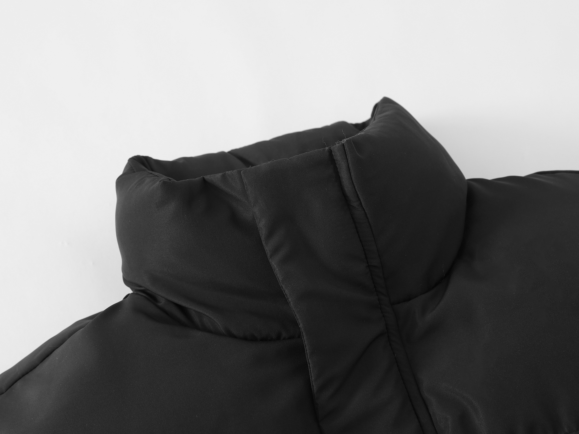 《K》泡泡短寬立領羽絨外套