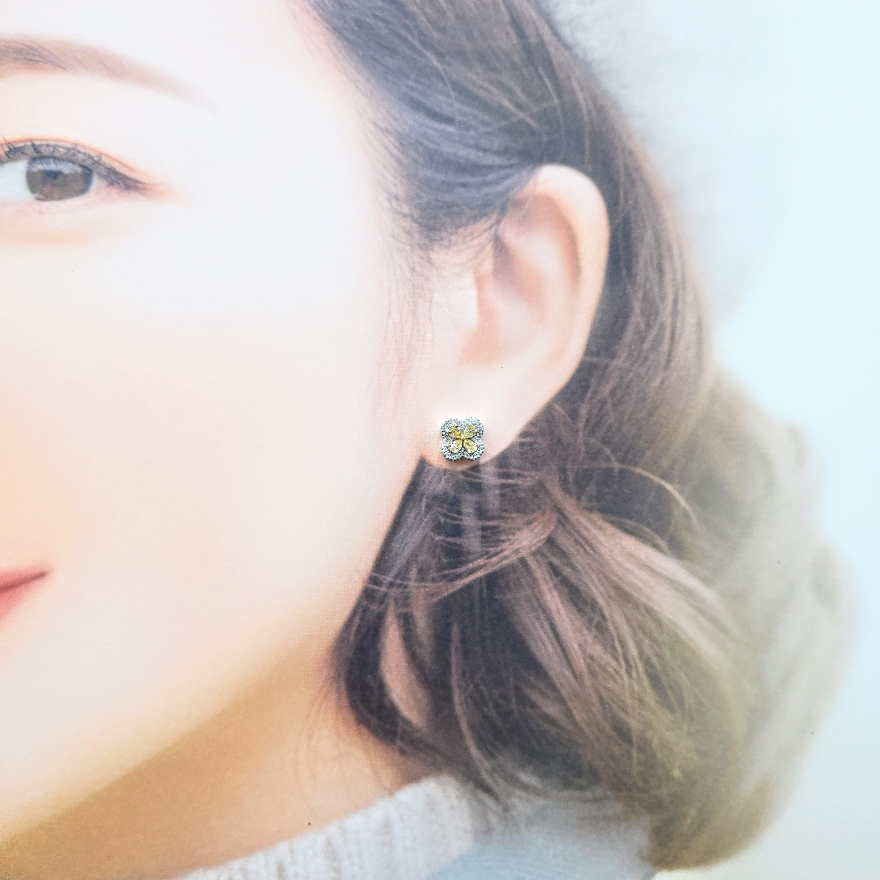 全新18K金【主石43份彩黃鑽】配小鑽共57份鑽石耳環