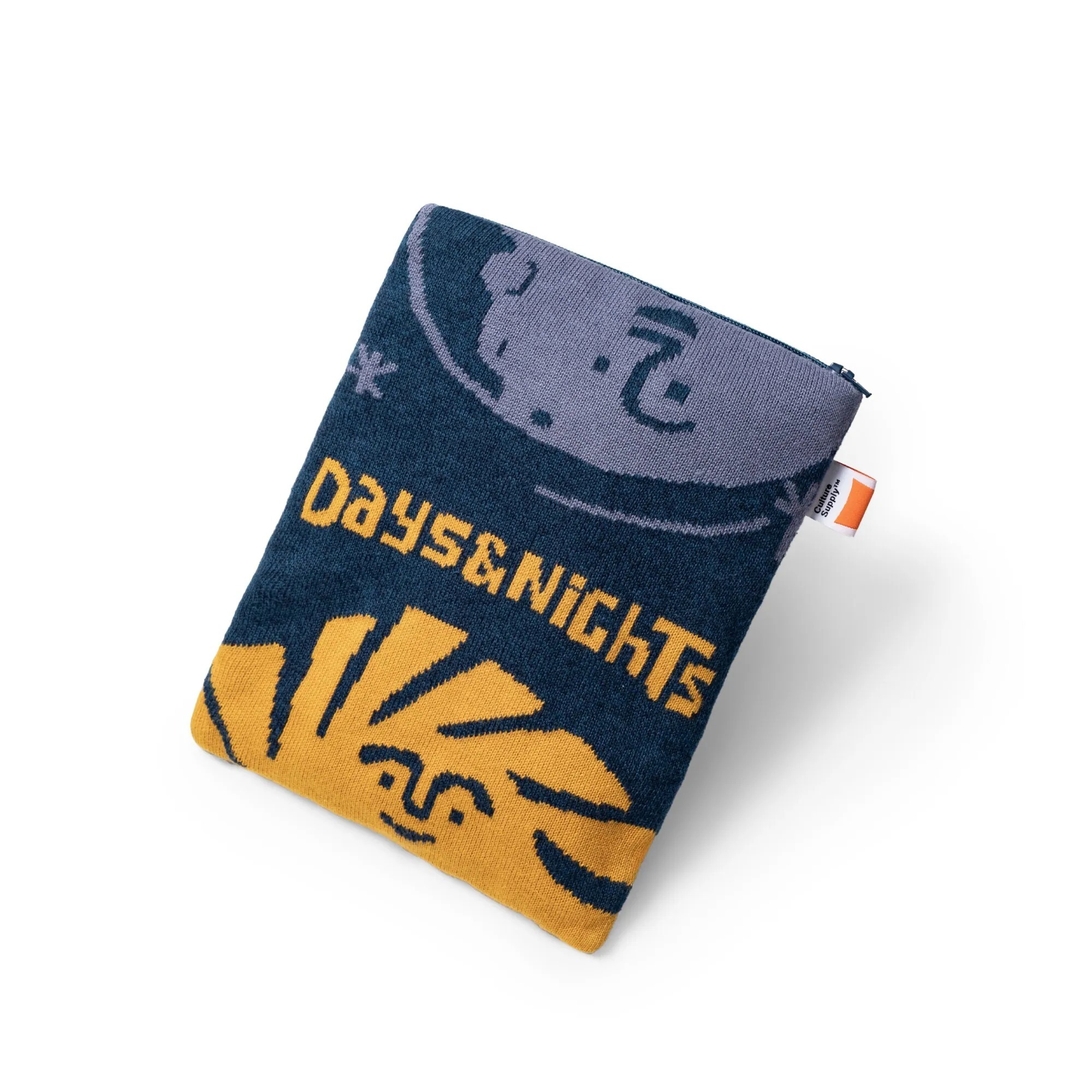 Filter017 Days and Nights 針織收納包