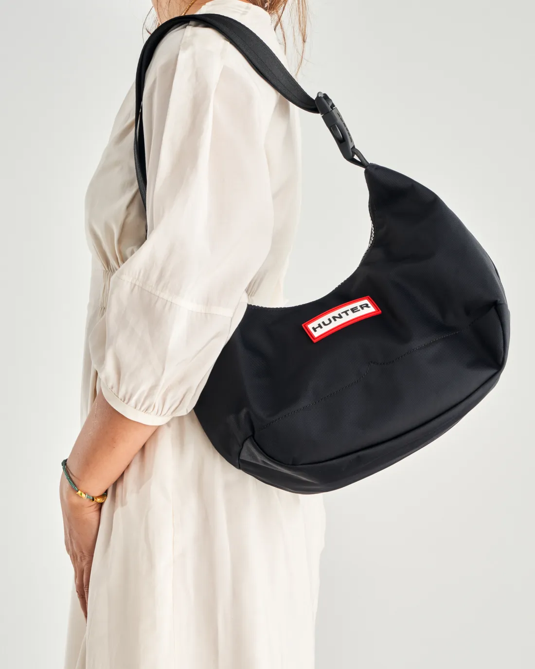 (會員額外45折) 防水 Nylon Midi Hobo