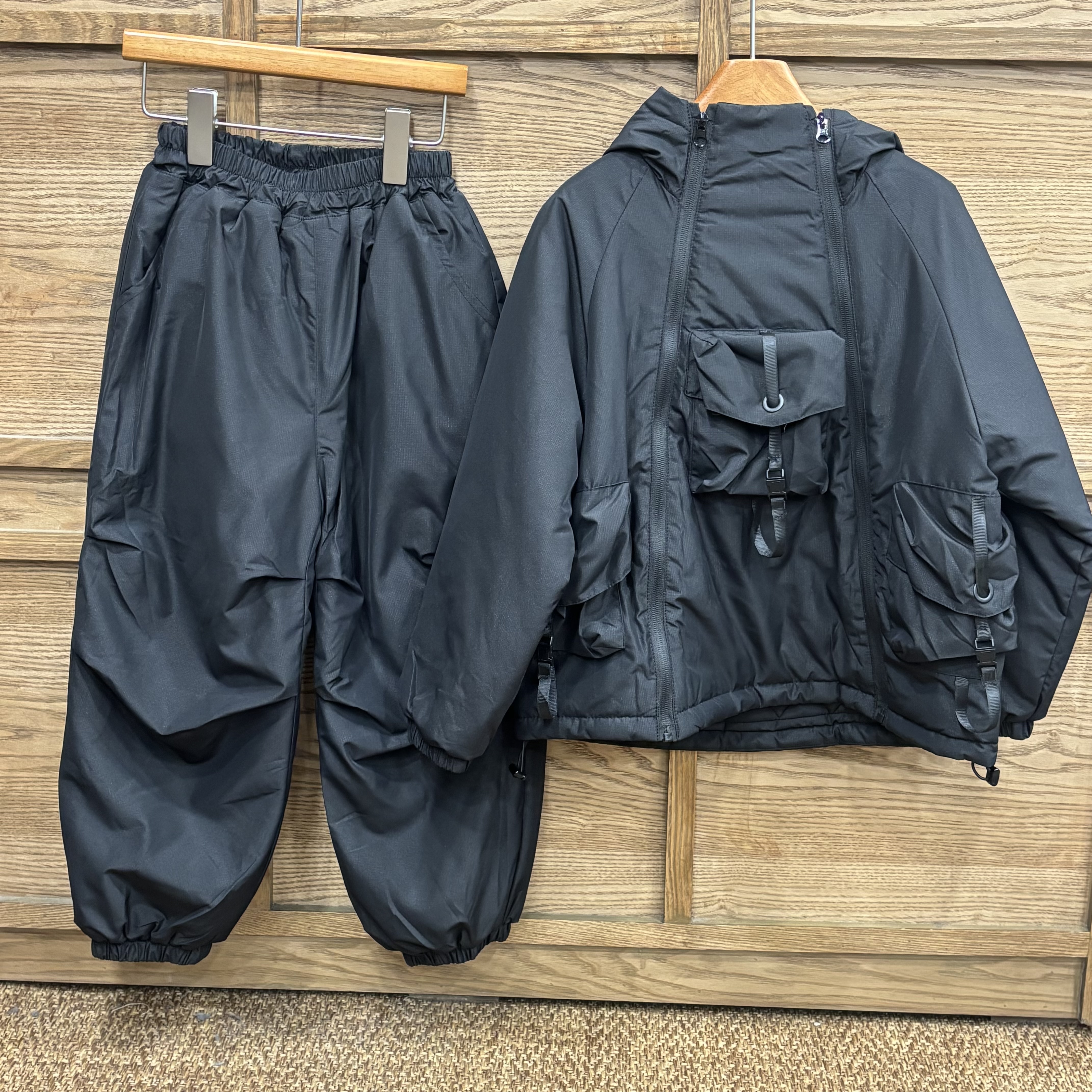 A03193鋪棉連帽套裝