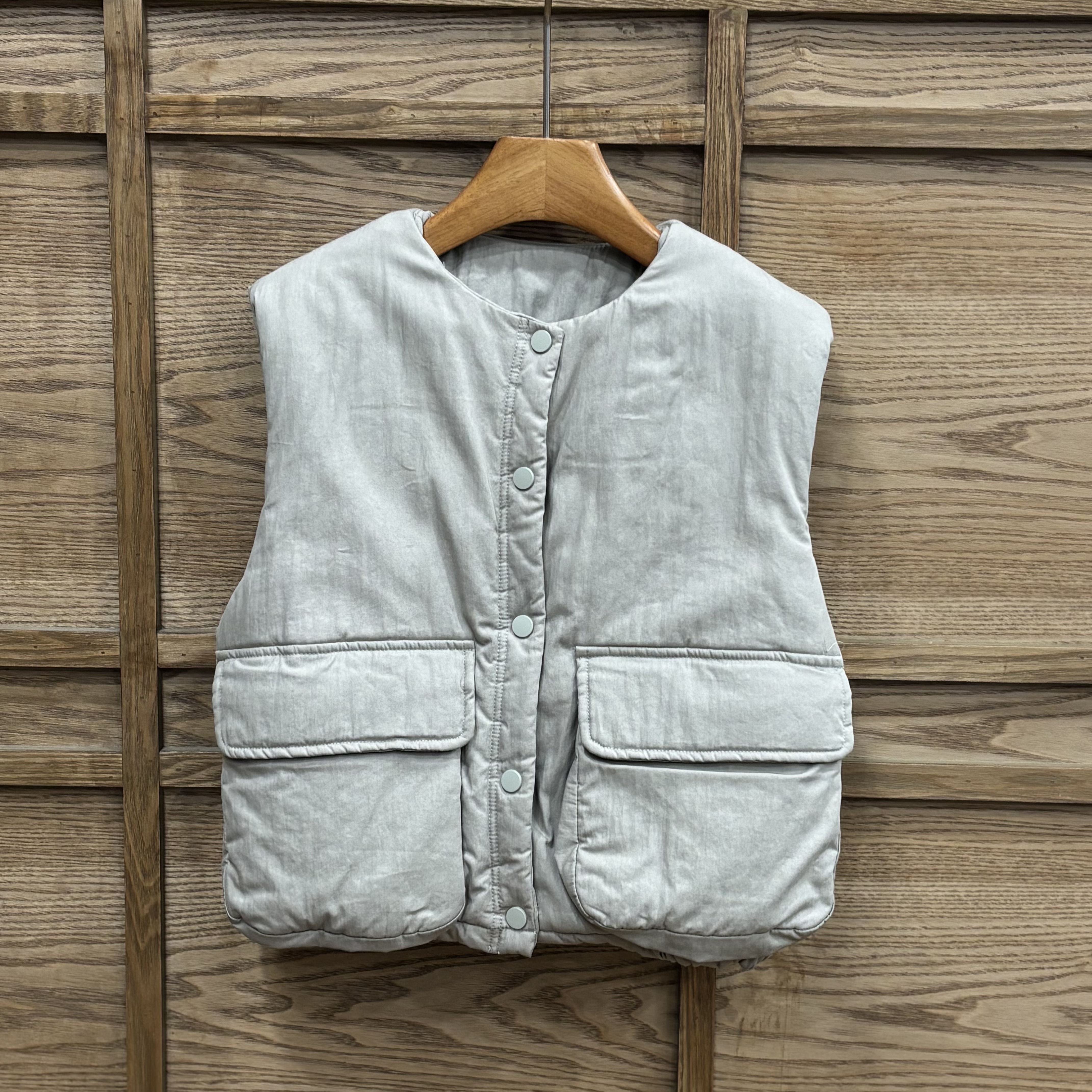 A03268親膚材質薄鋪棉背心