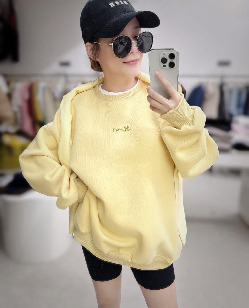 【質感休閒風刺繡字母大學tee】（現貨）