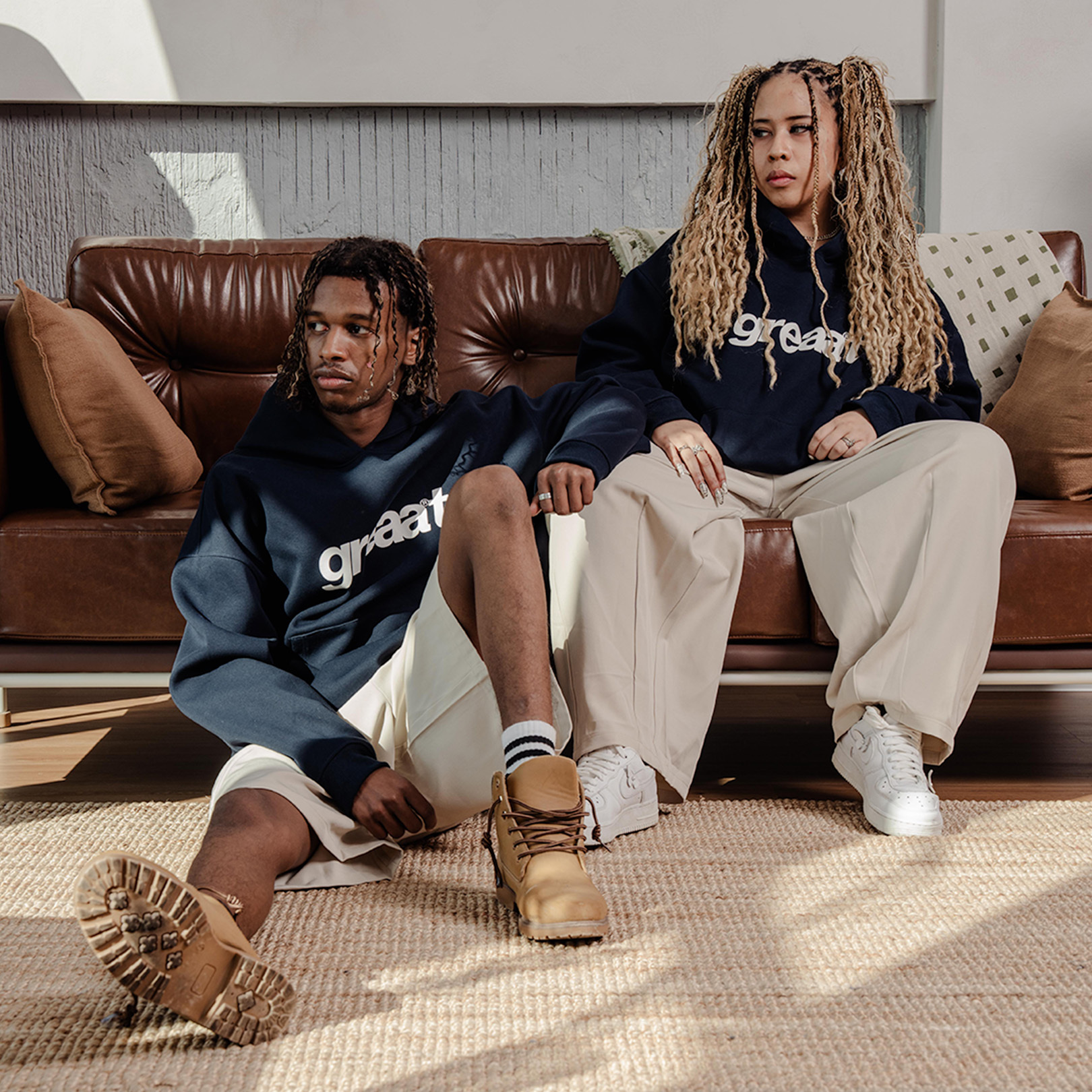 A.A GREAAT Hoodie 寬版印花帽TEE 4色