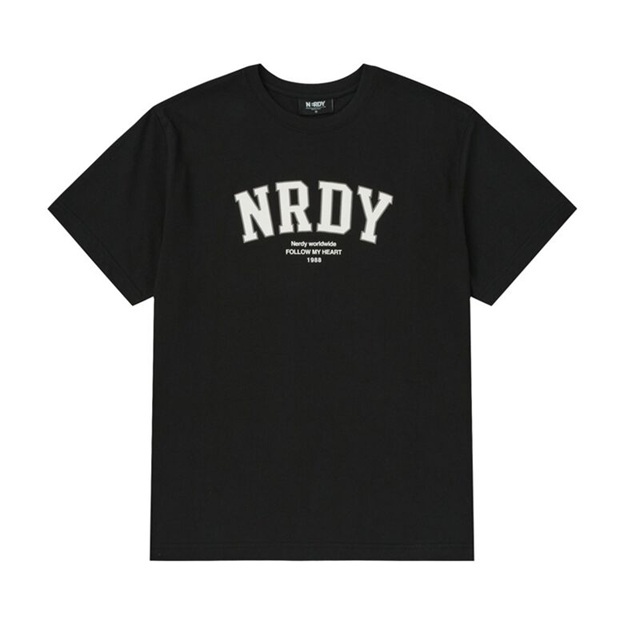 [K] NERDY ARCH LOGO S/S T-SHIRT_BLACK, PNEU25ST1901 (KN77)