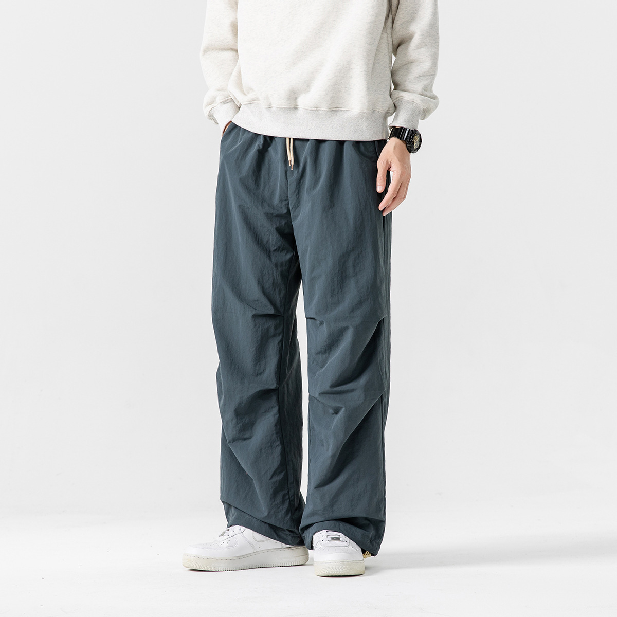 12M10 機能抽繩抓皺刷毛傘兵褲 五色