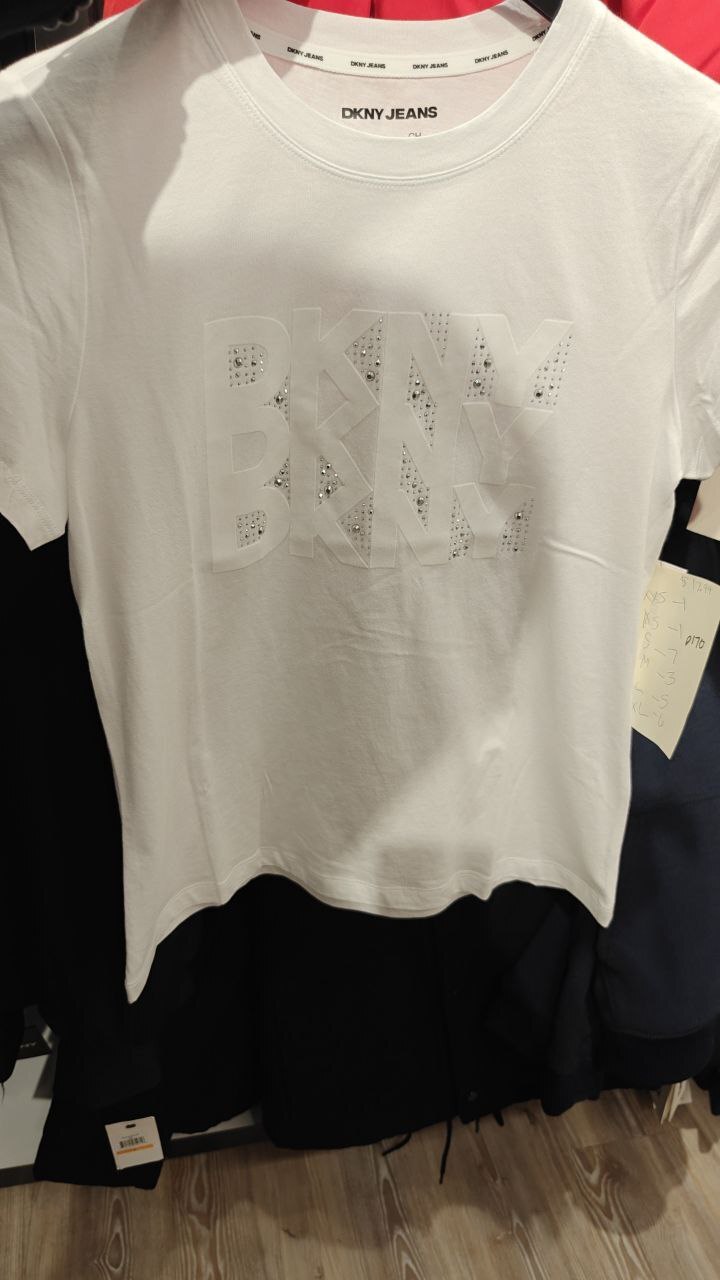 [U] DKNY WHITE S/S BLING BLING T-SHIRT, DJ5T1437-WTL (UD170)