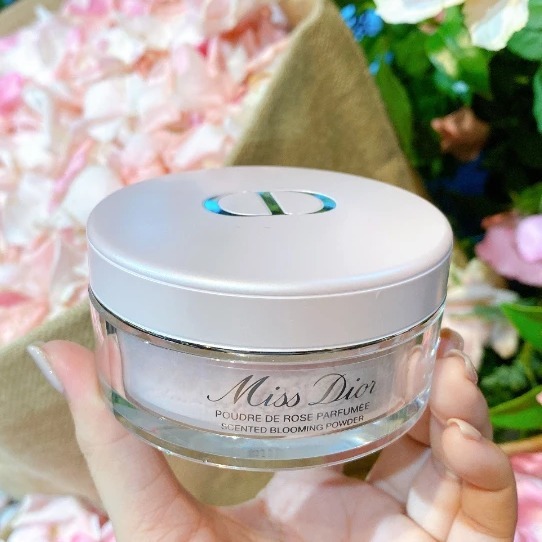 DIOR夢幻新品花漾迪奧香體蜜粉