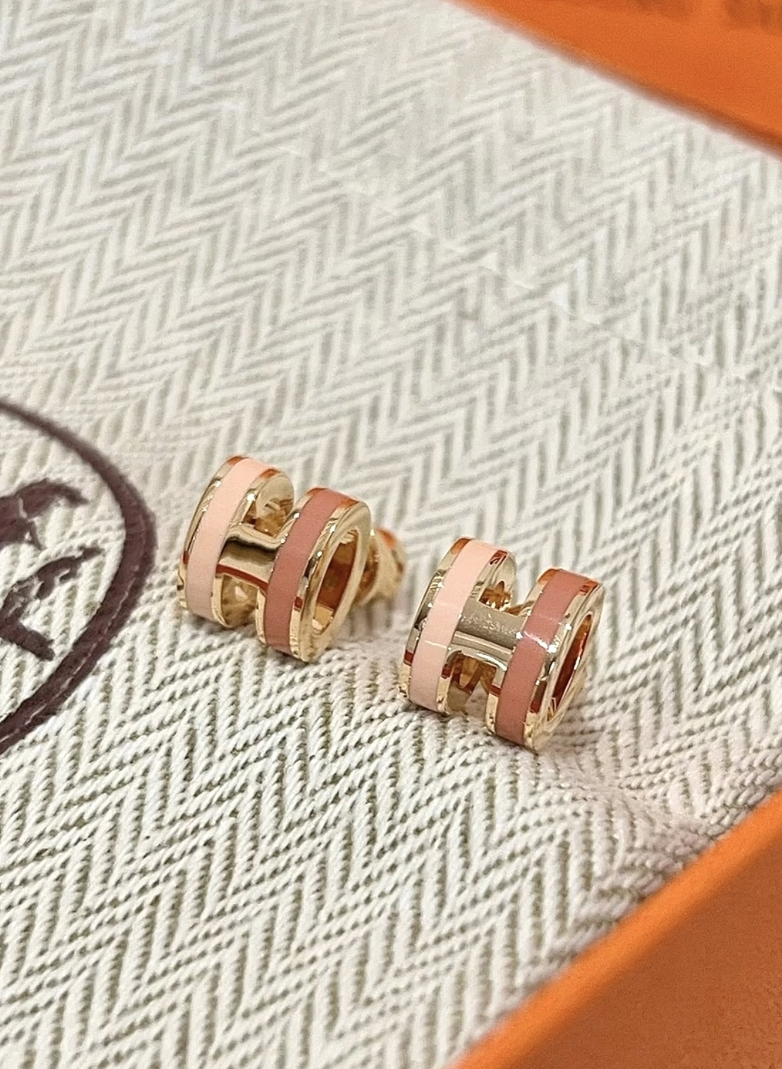 HERMÈS Mini Pop H Rocabar Earrings