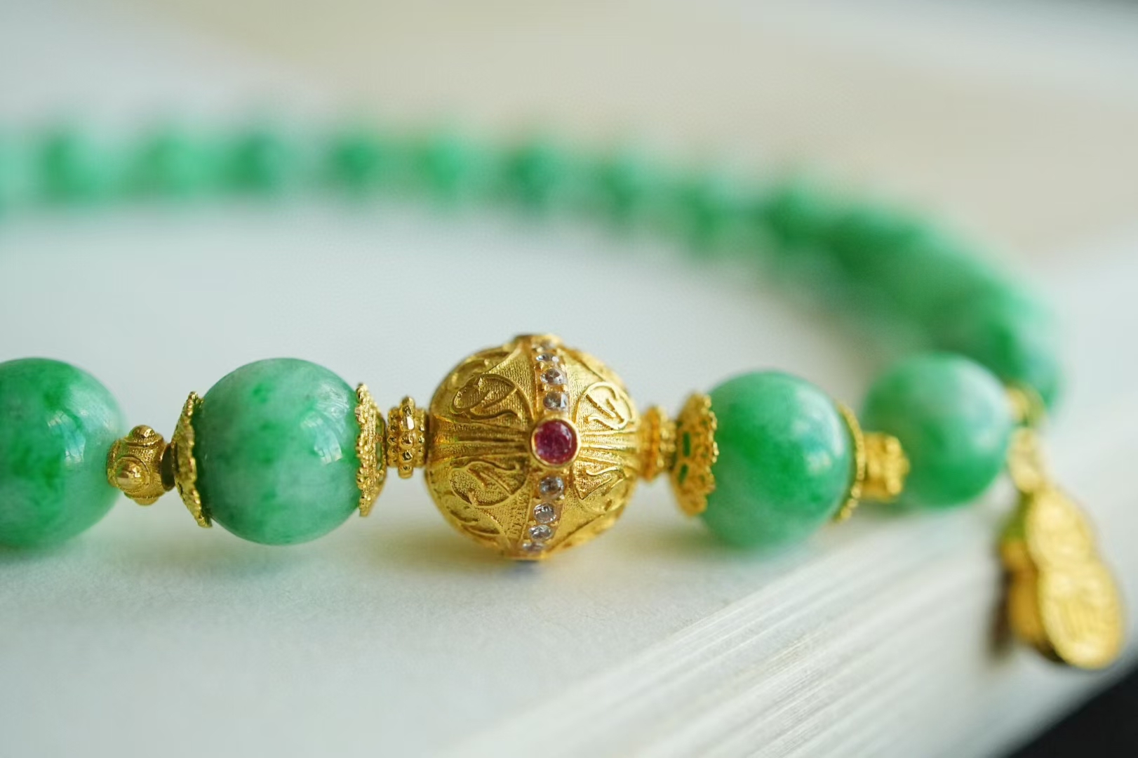 121836 翡翠辣陽綠手串 (6.2-6.5mm直徑)