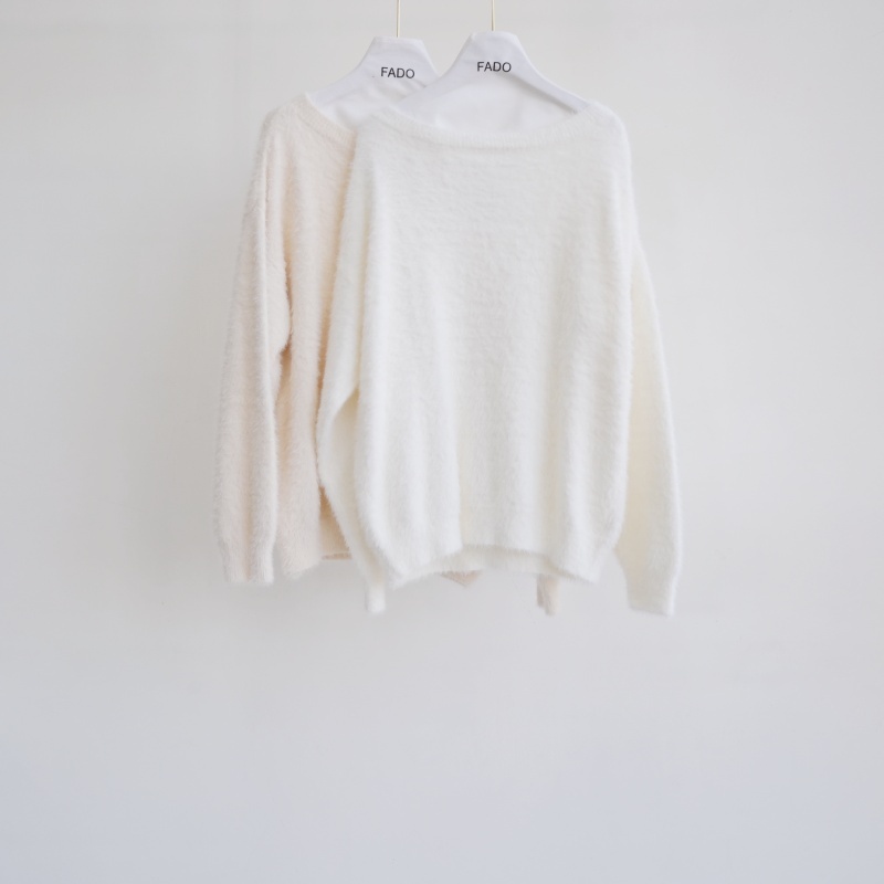 法朵Fado Shop｜素面圓領馬海毛絨毛衣 0914009 白/杏