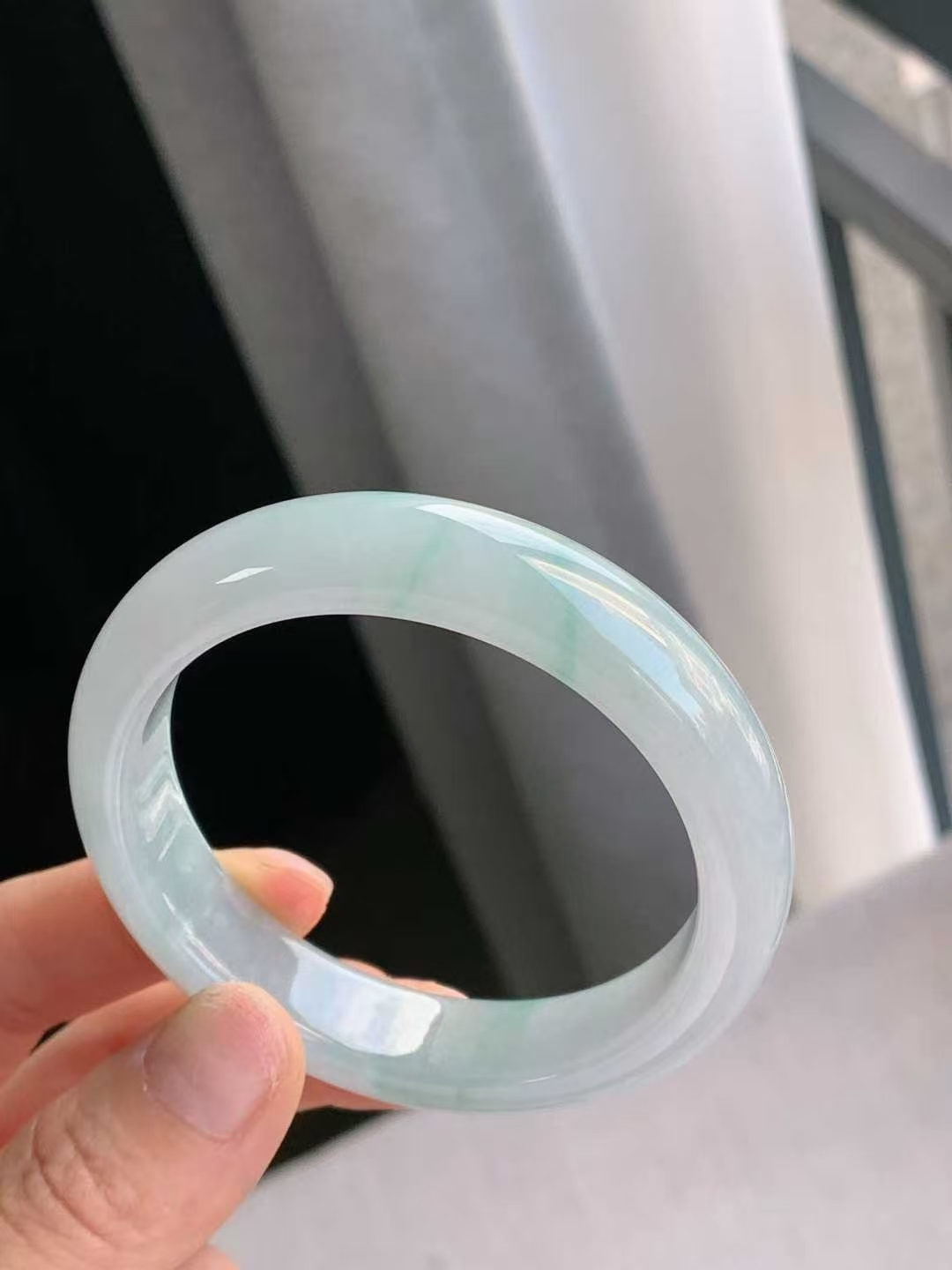 翡翠飄綠正圈手鐲,天然翡翠A玉, 緬甸玉, Jade, Jadeite