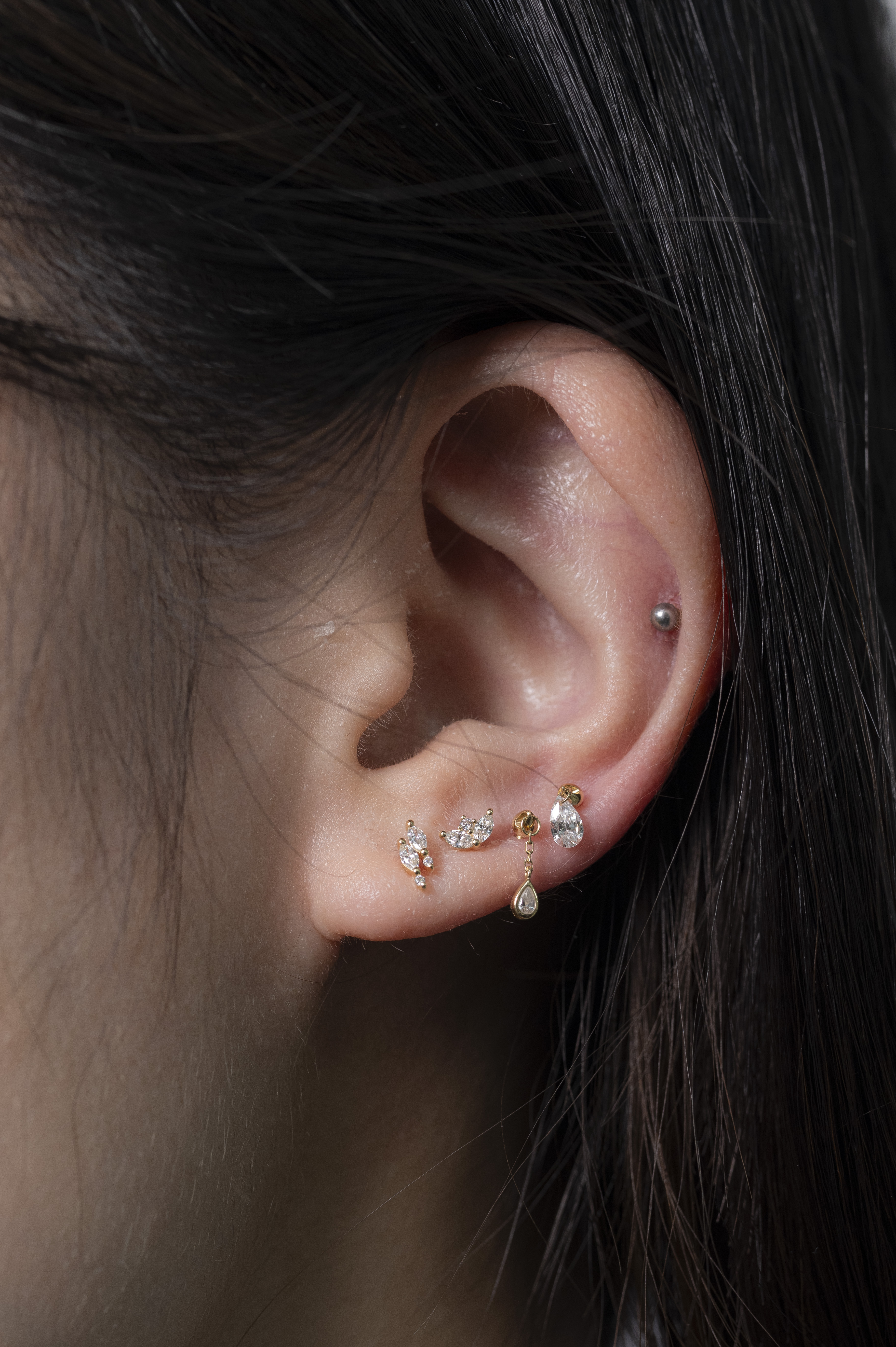 18K Lira Single Pc Diamond Earring