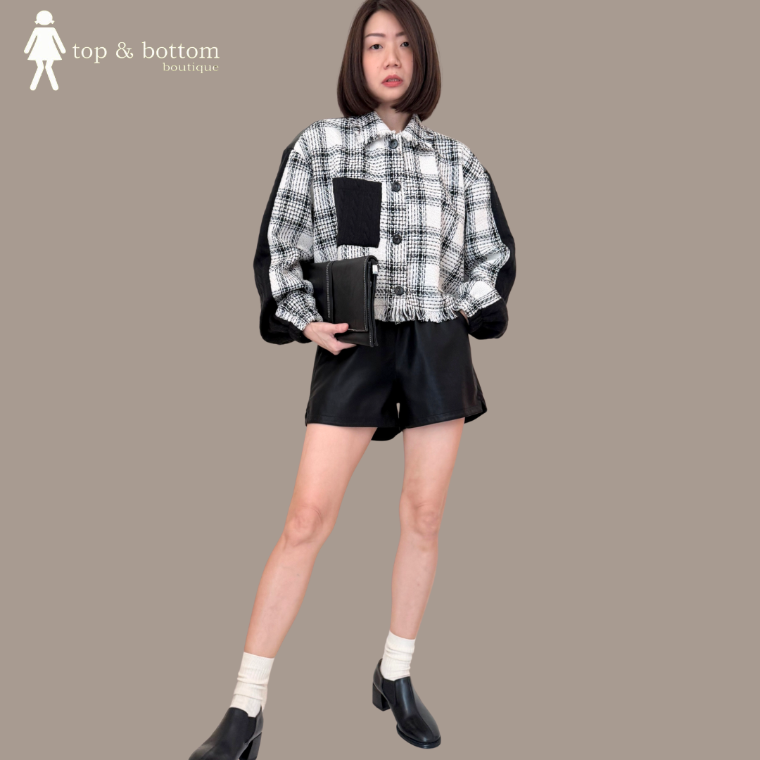 ELASTIC WAISTED PU LEATHER SHORTS