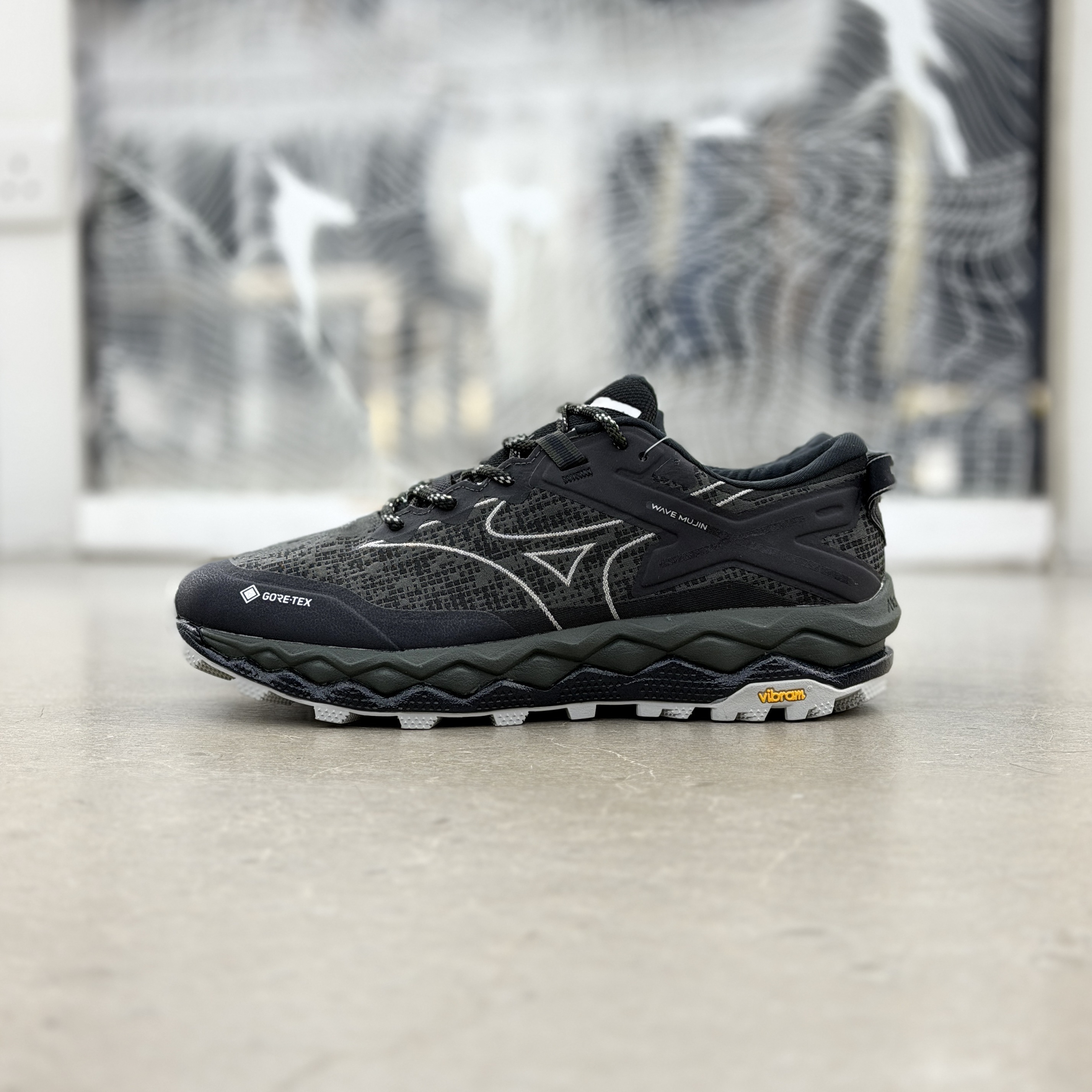 Mizuno Wave Mujin GTX Maharishi | D1GD250102