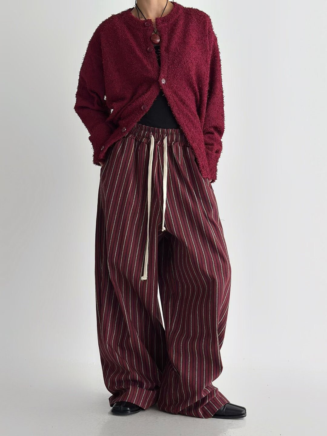 抽繩直紋繭型褲