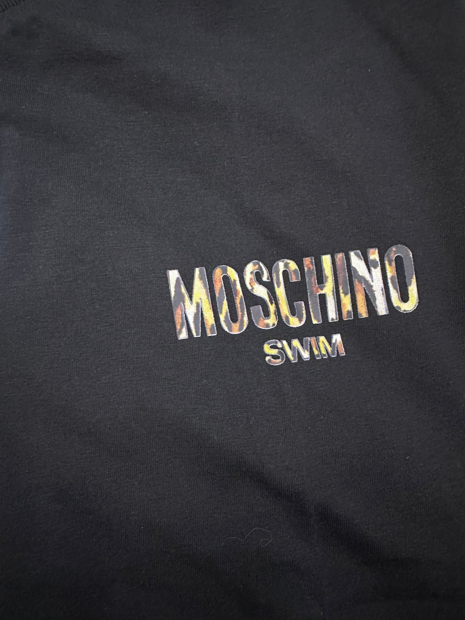 【現貨】MOSCHINO LL1011301 小LOGO短袖上衣