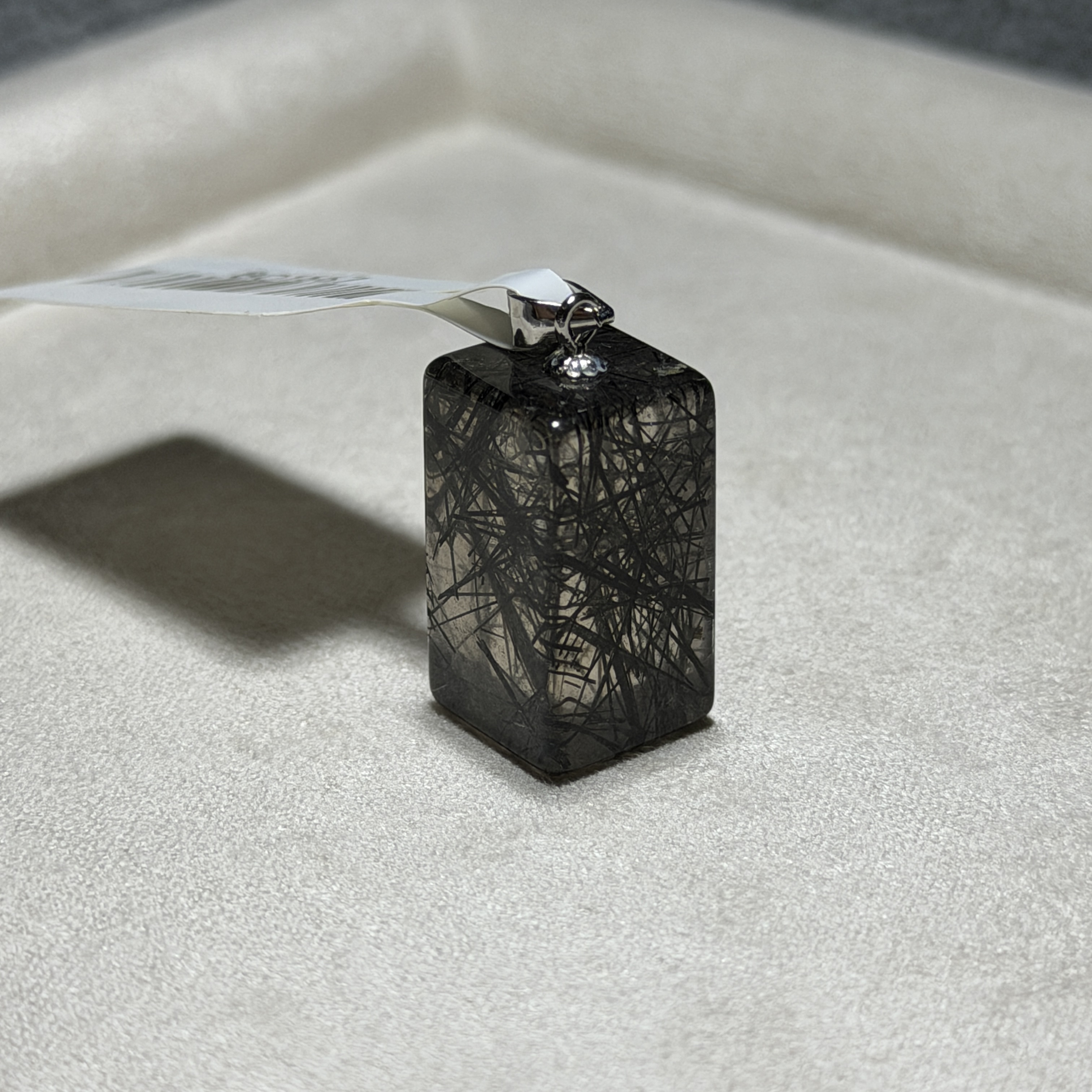 黑髮晶吊墜 19.2*10.6 BQ1667