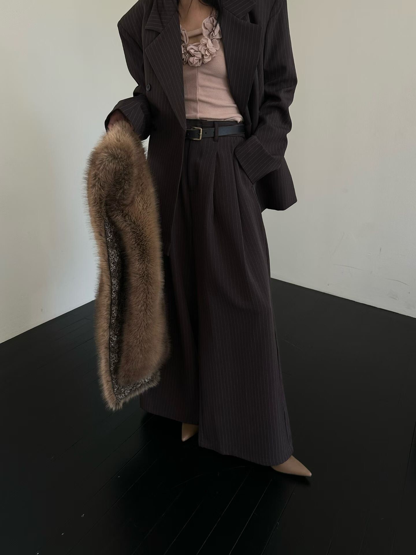 直紋雙褶西裝寬褲