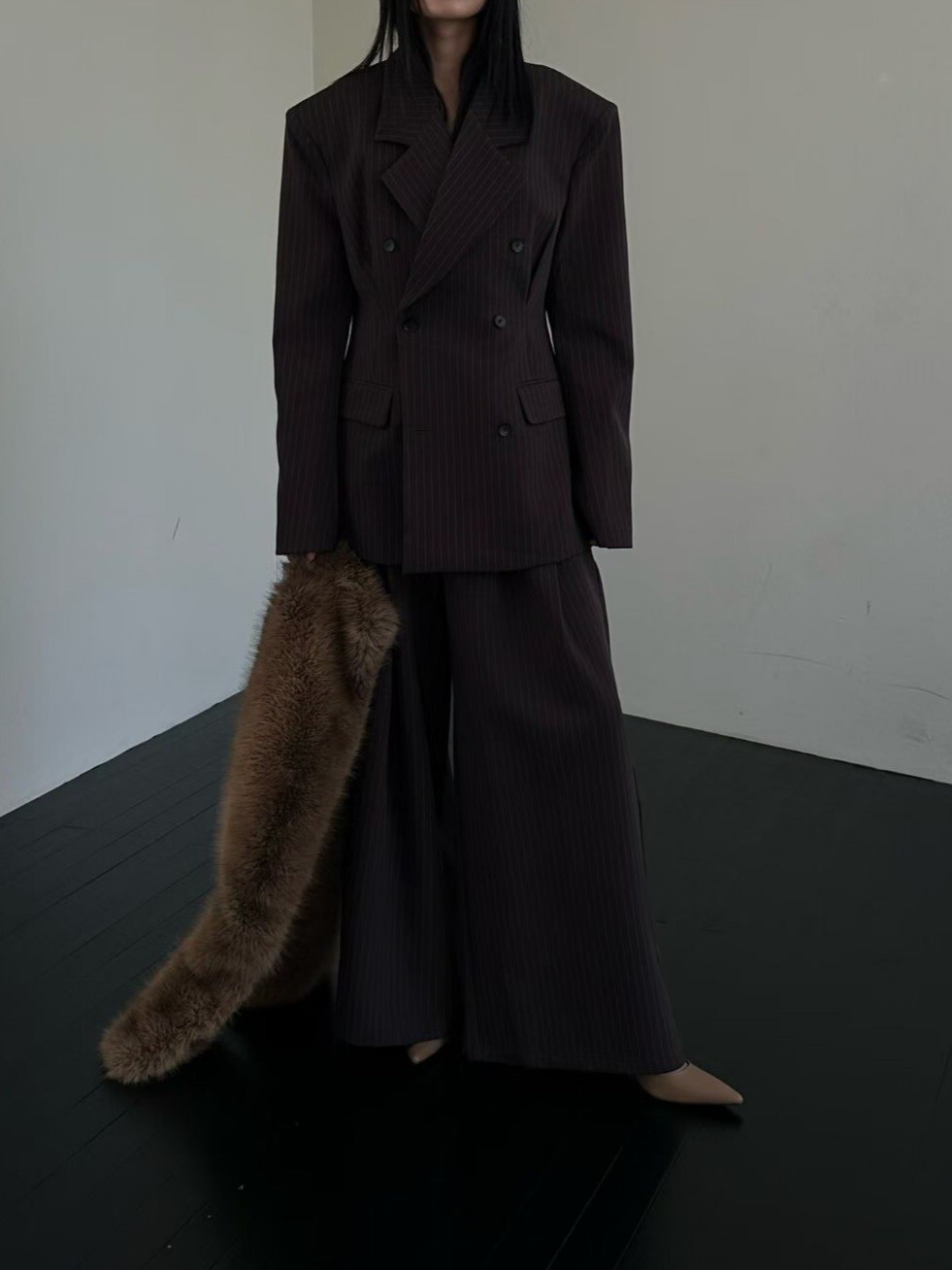 直紋雙褶西裝寬褲