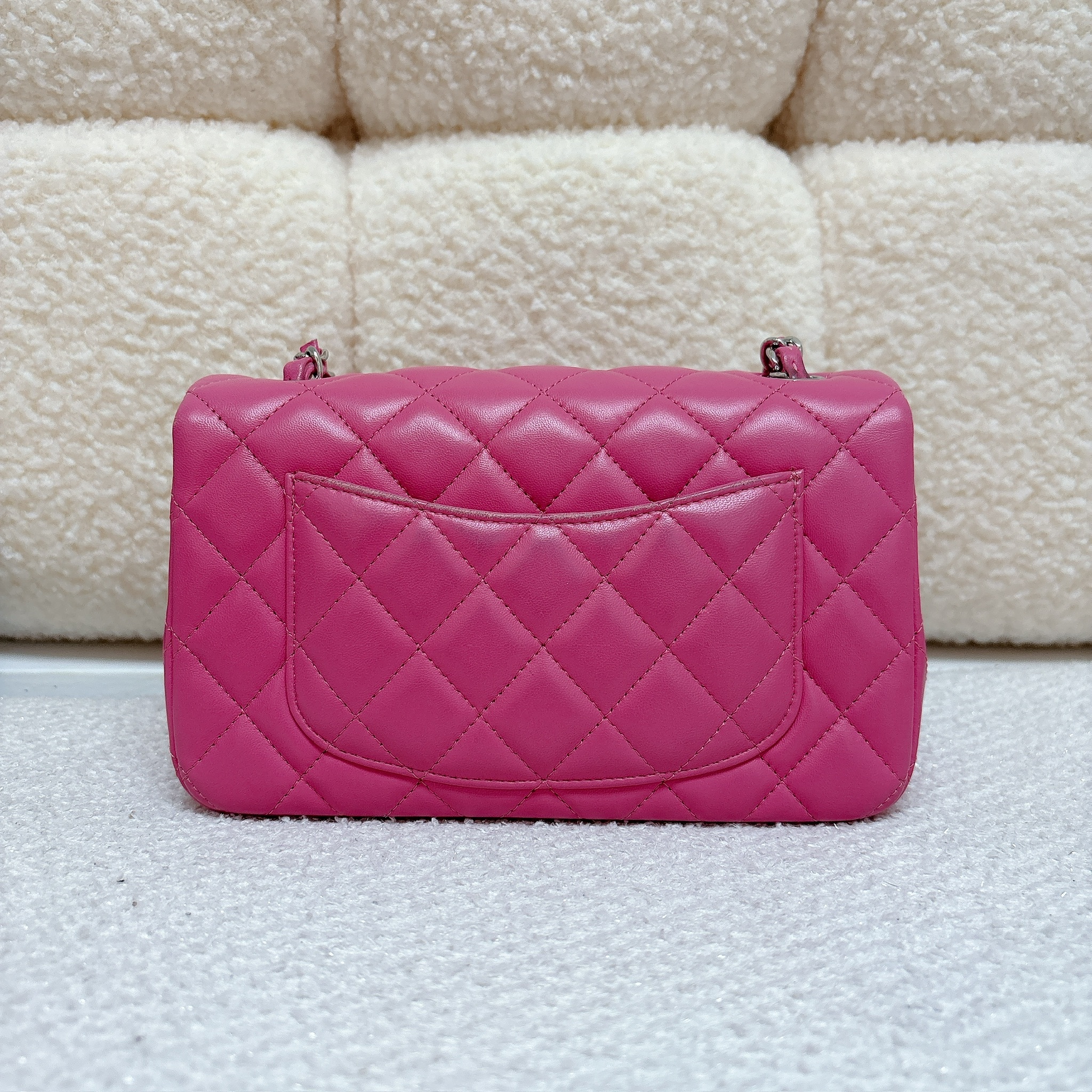 Chanel Classic Flap20 cm - Pink / Shw