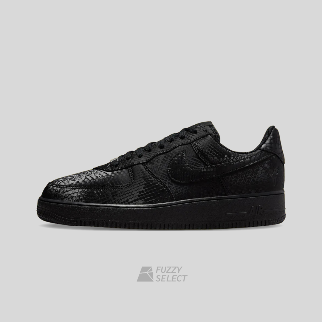 【逢甲FUZZY】Kobe Bryant x Nike Air Force 1 "Triple Black"  蛇鱗黑 刺繡 IB0018-003