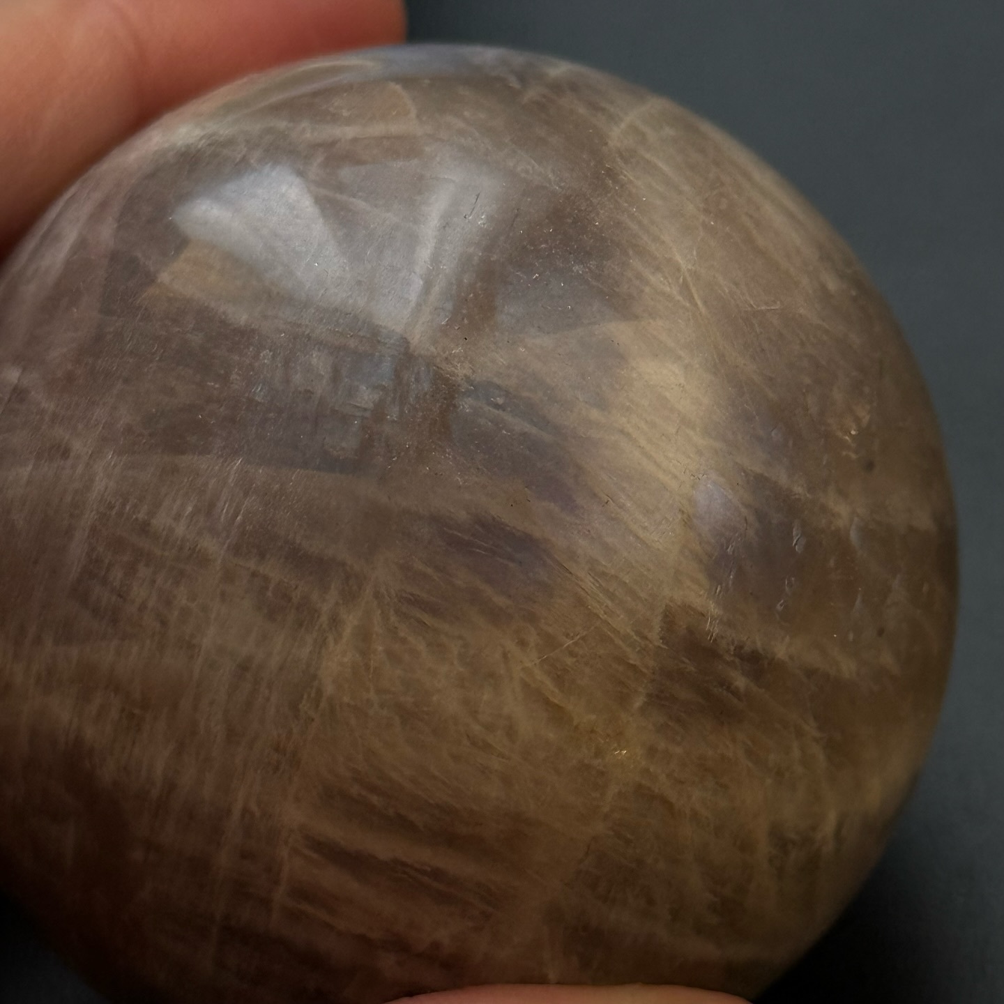 [原石] 奶油月光石 / 日月同輝石 水晶球