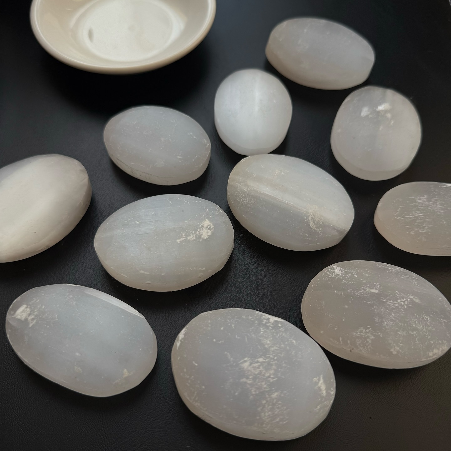 [原石] 透石膏 把玩