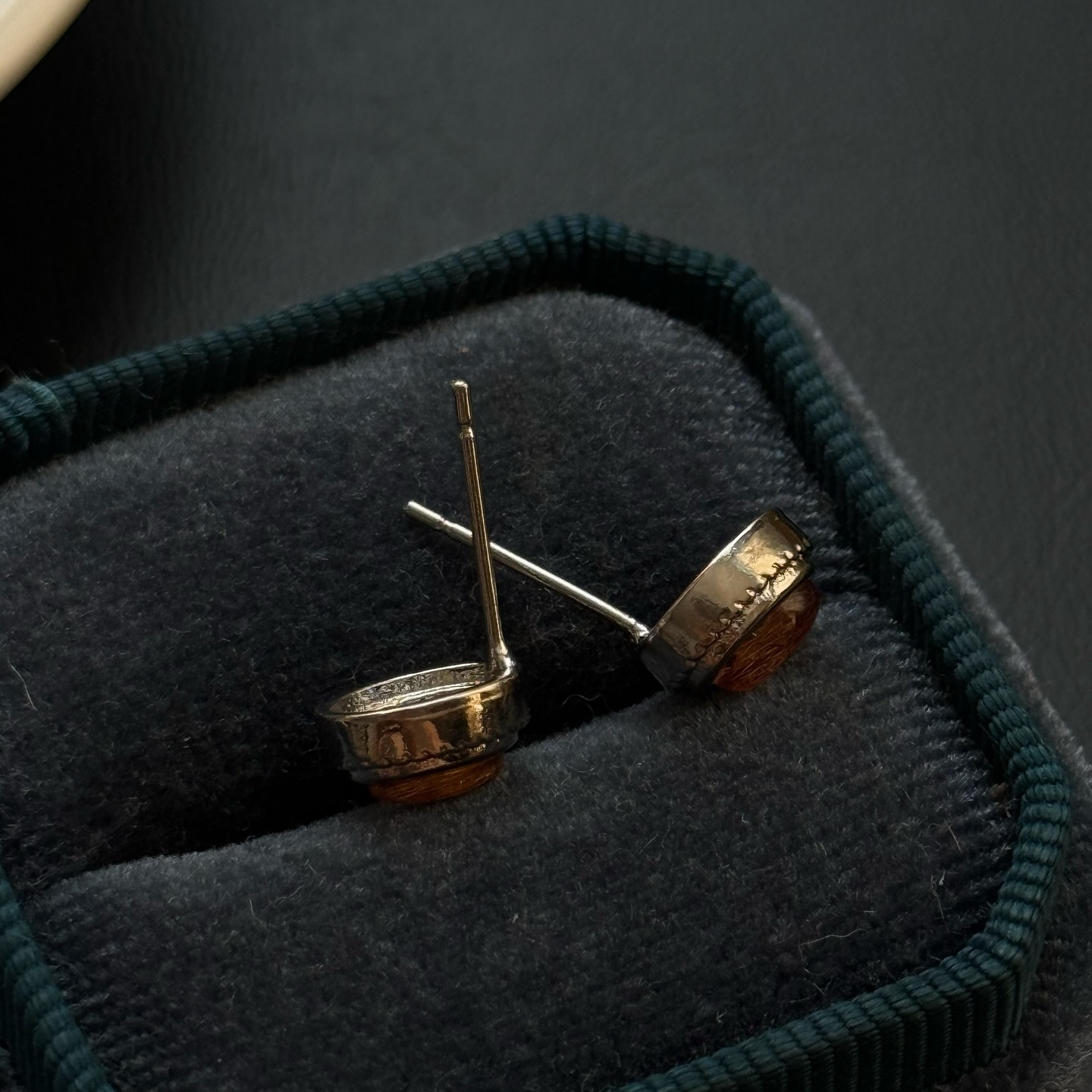 [原石] 滿盆 紅銅鈦晶 925銀針耳環