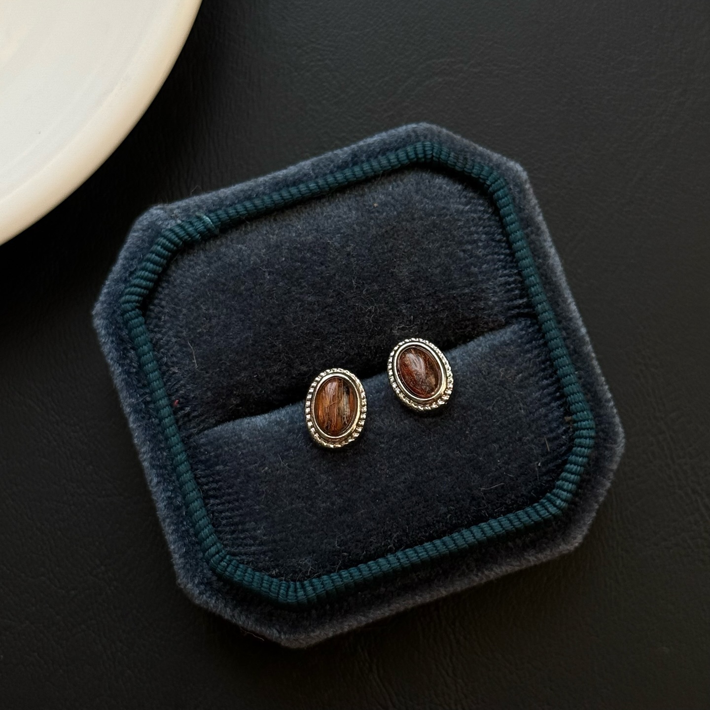 [原石] 滿盆 紅銅鈦晶 925銀針耳環